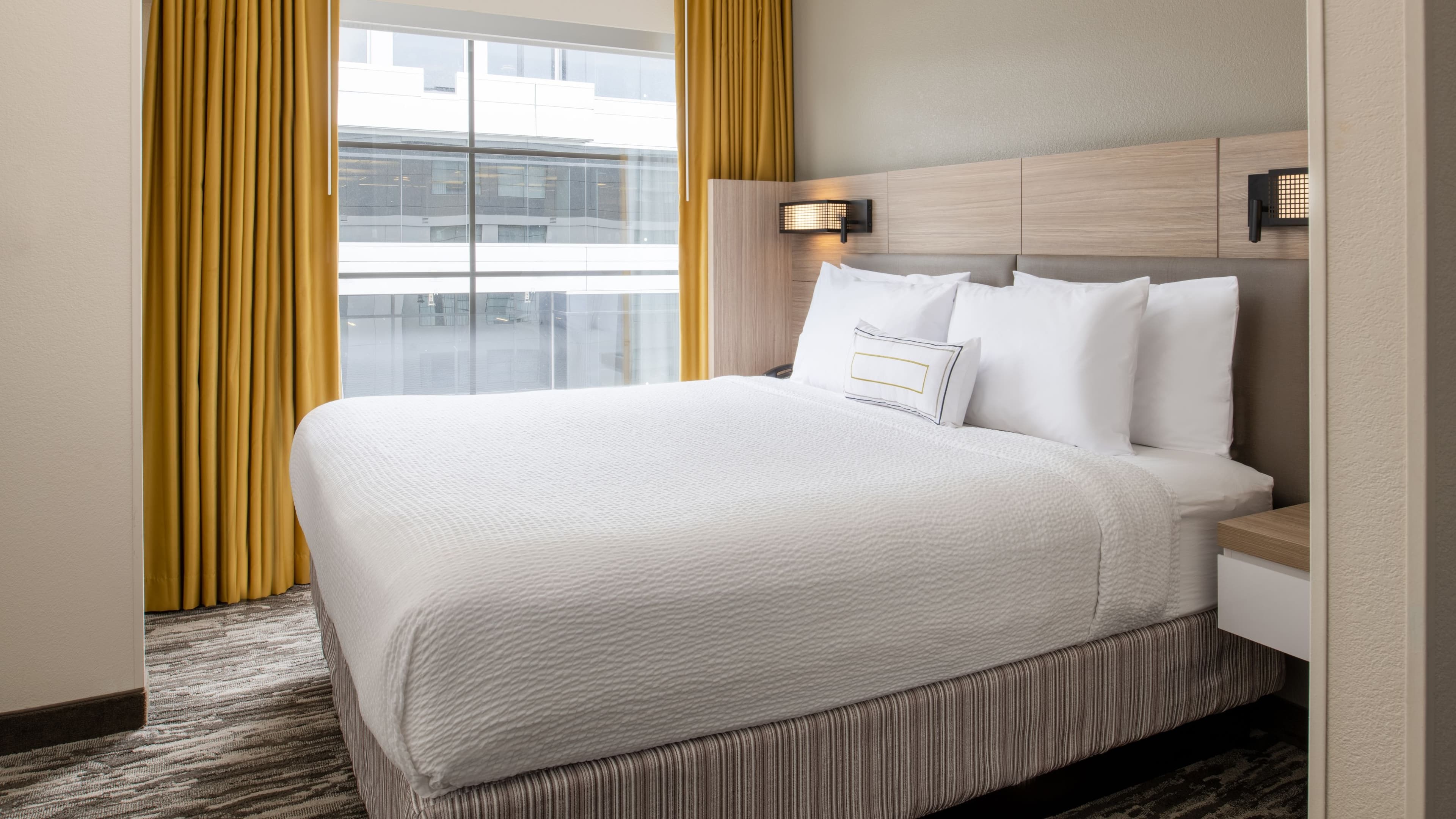 Crowne Plaza Seattle-Downtown — 20