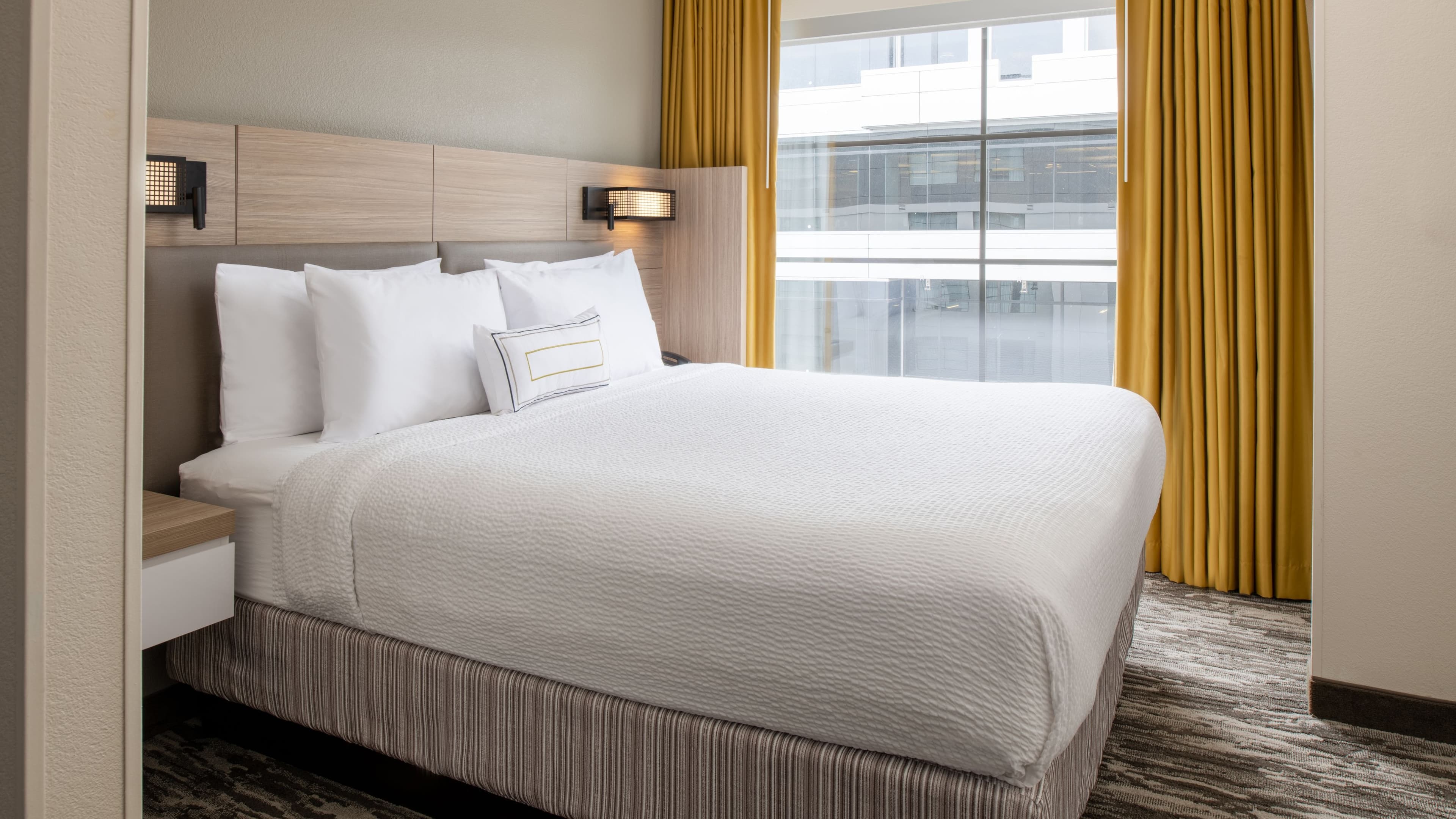 Crowne Plaza Seattle-Downtown — 19