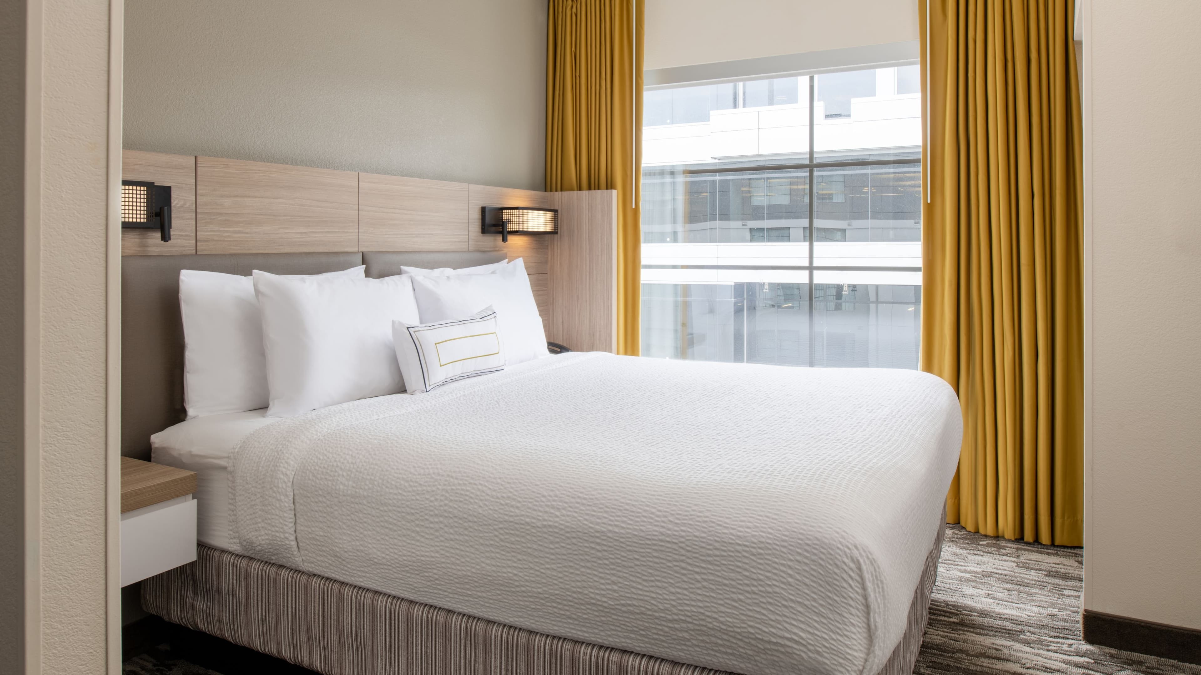 Crowne Plaza Seattle-Downtown — 23