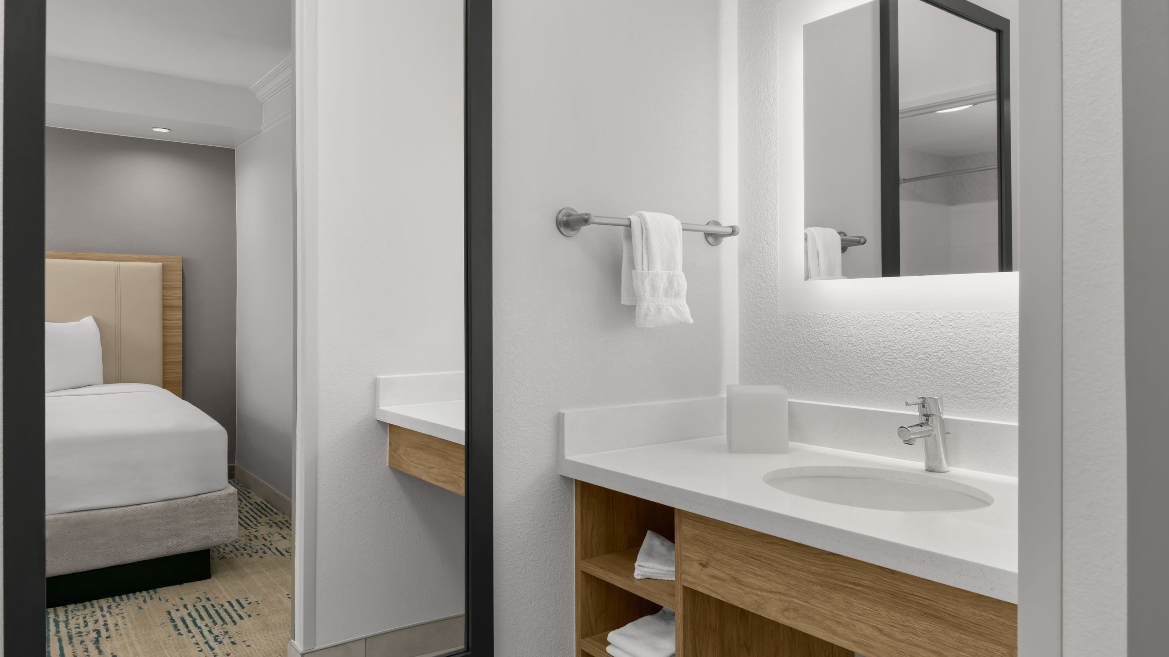 SpringHill Suites Lehi at Thanksgiving Point — 7