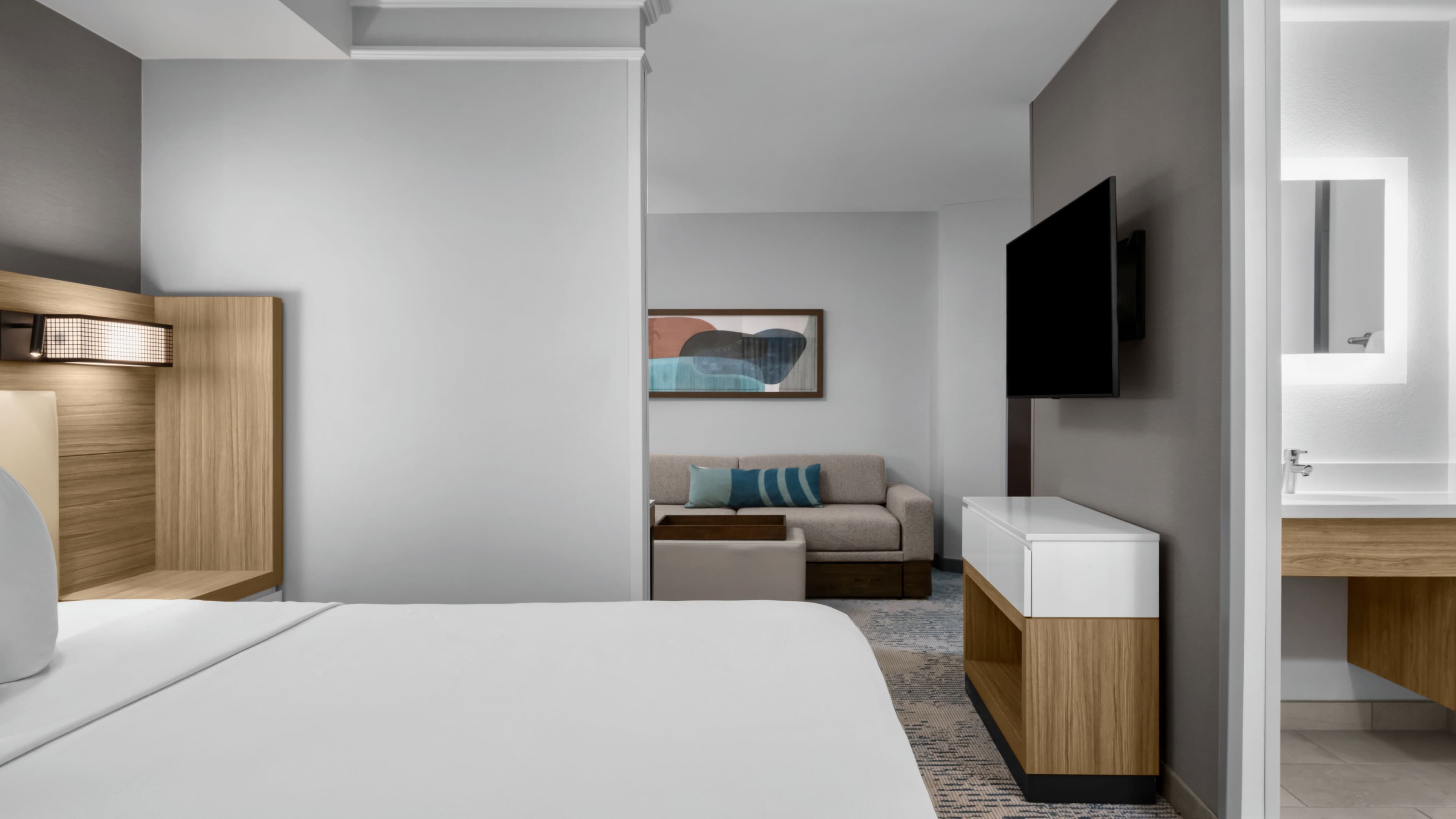 SpringHill Suites Lehi at Thanksgiving Point — 10