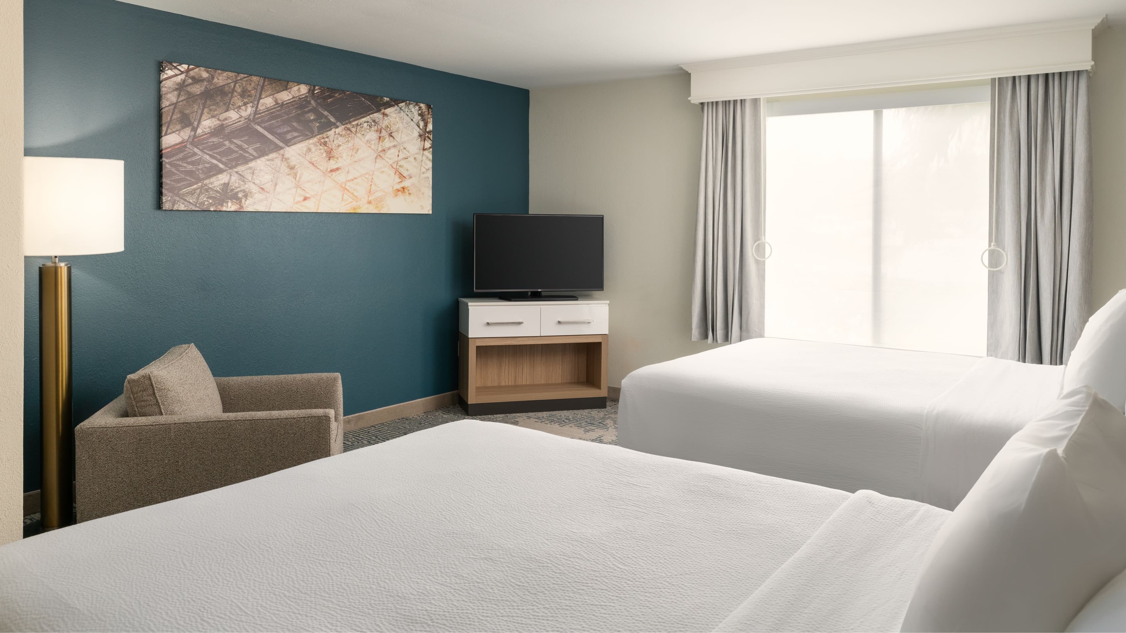 Candlewood Suites Safety Harbor - Clearwater NE — 10