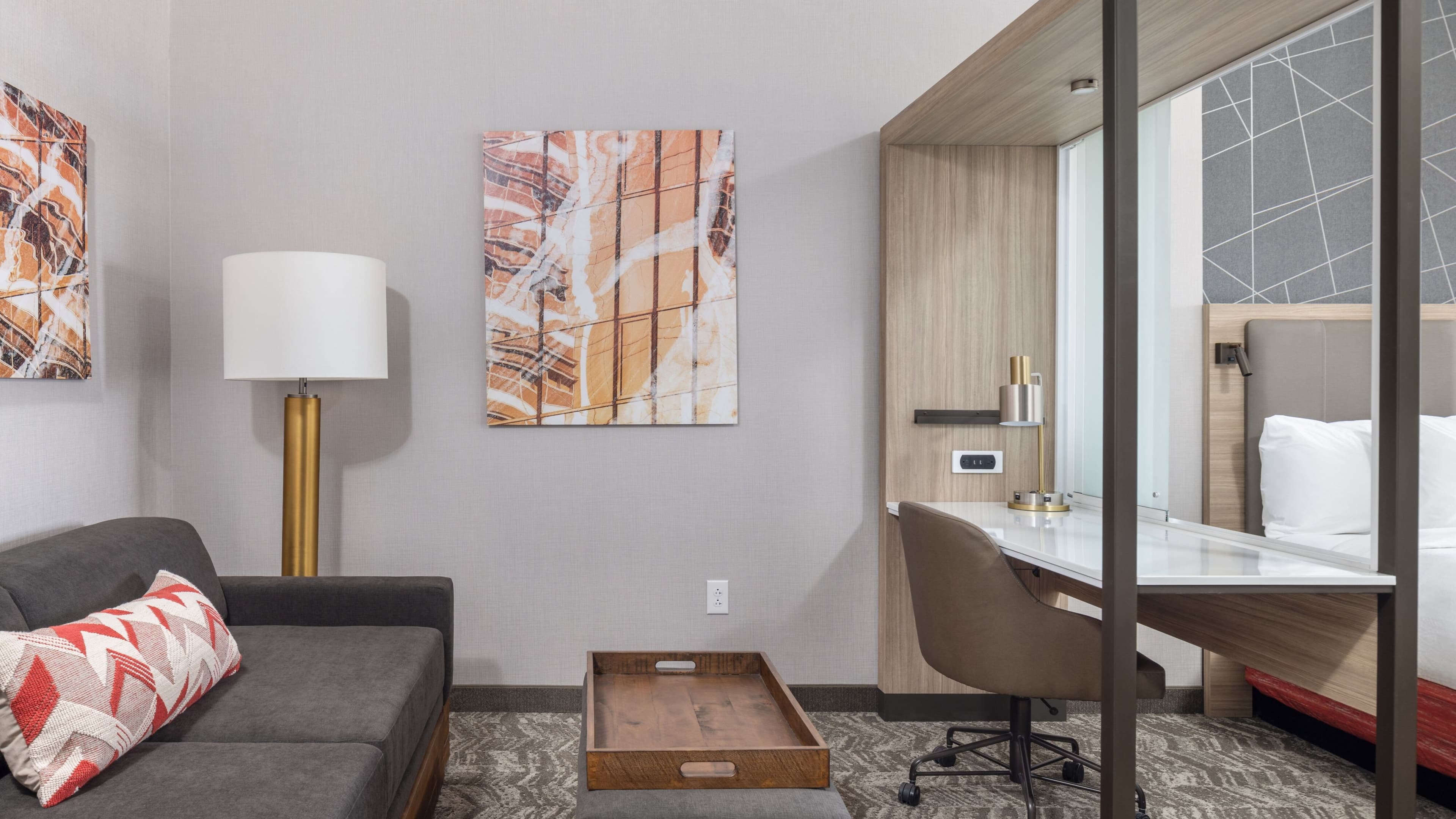 One King Suite - Image 2