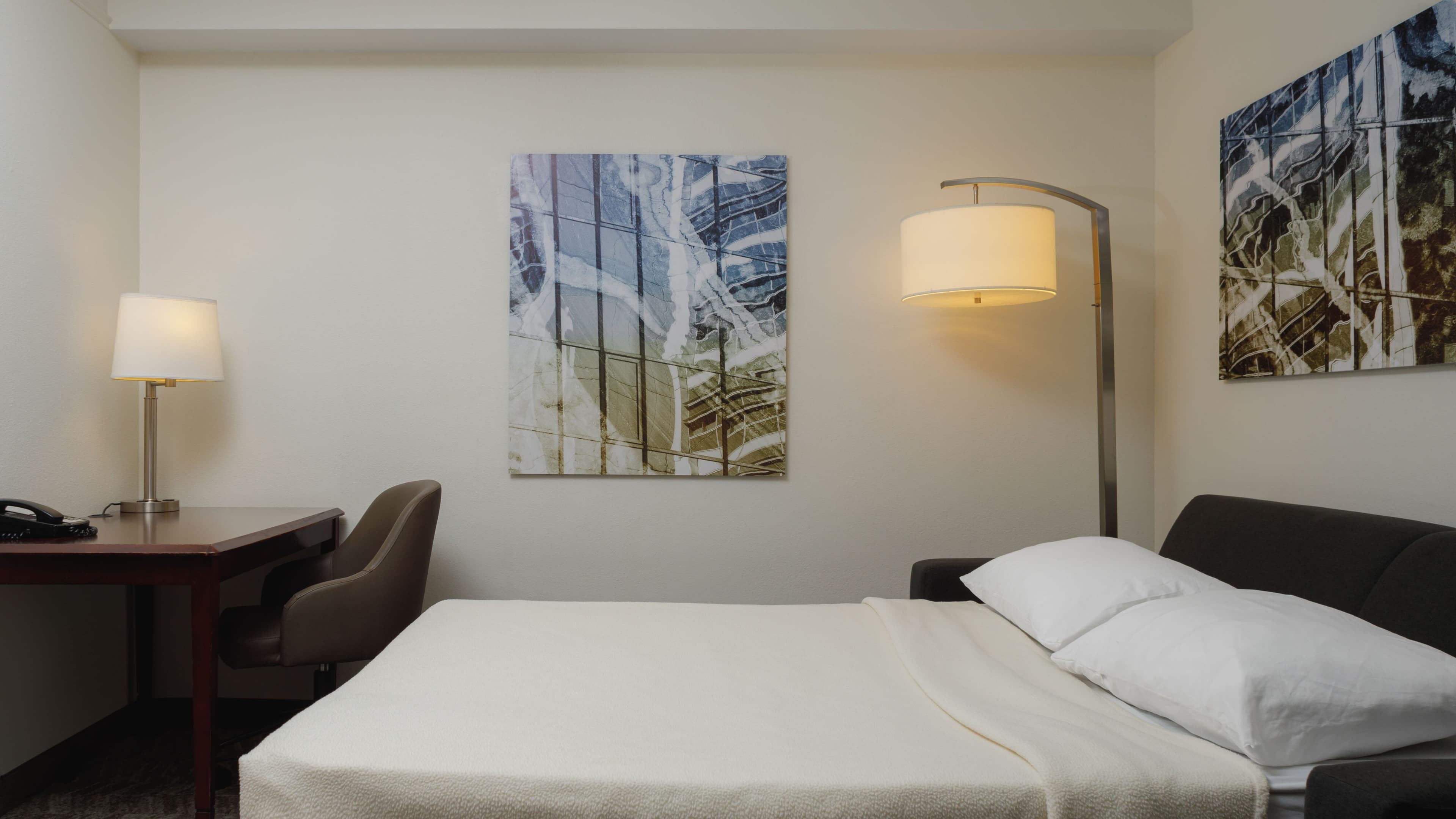 Suite - Image 4