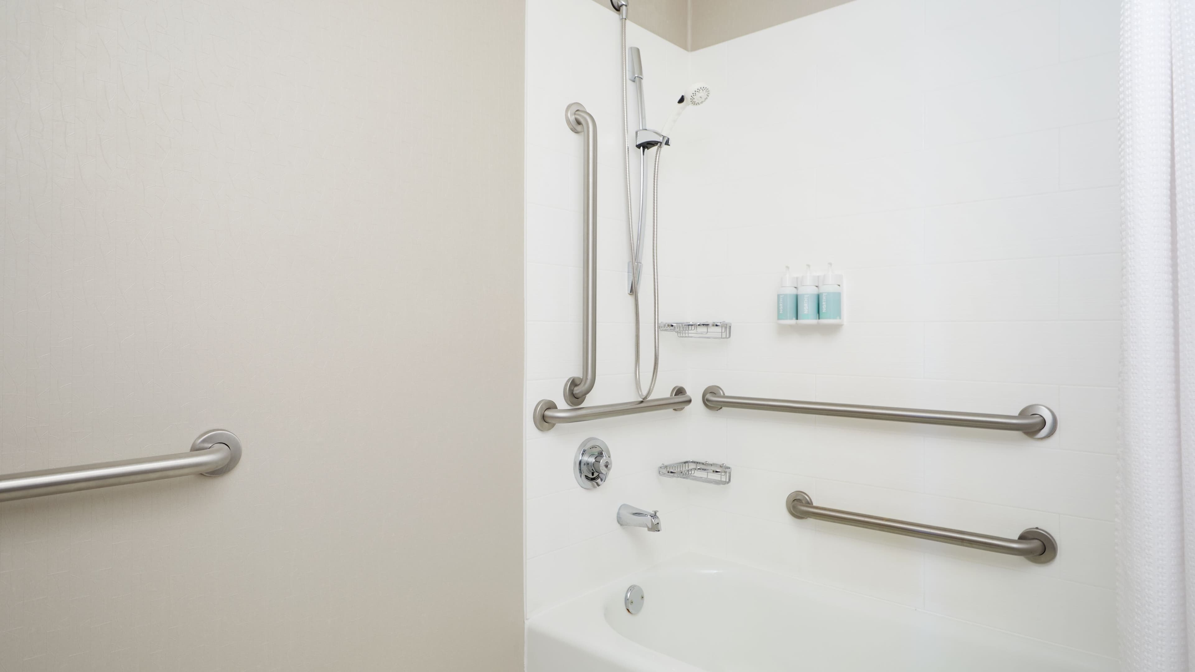 Suite - Image 6