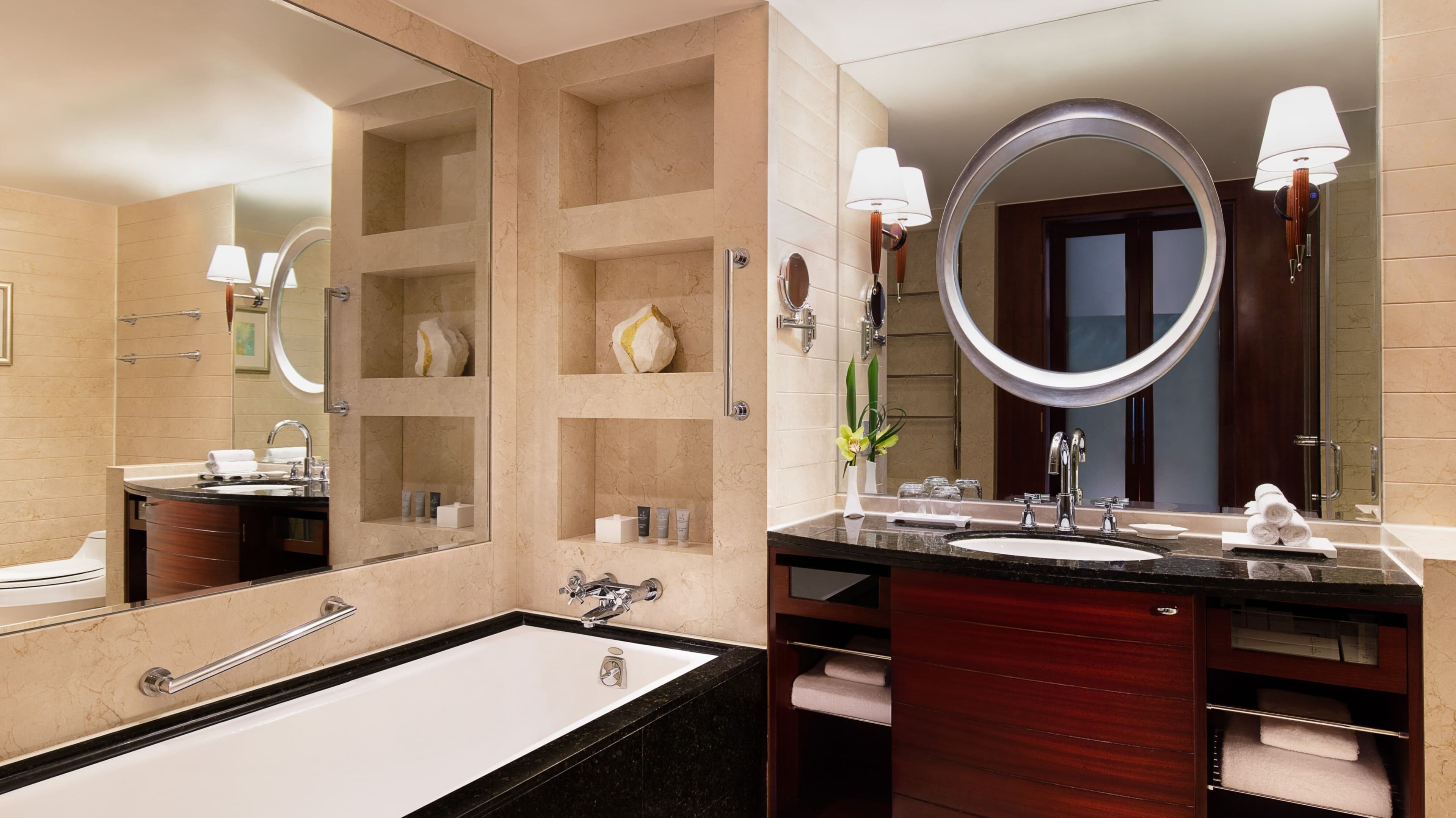 JW Marriott Hotel Shanghai at Tomorrow Square — 6