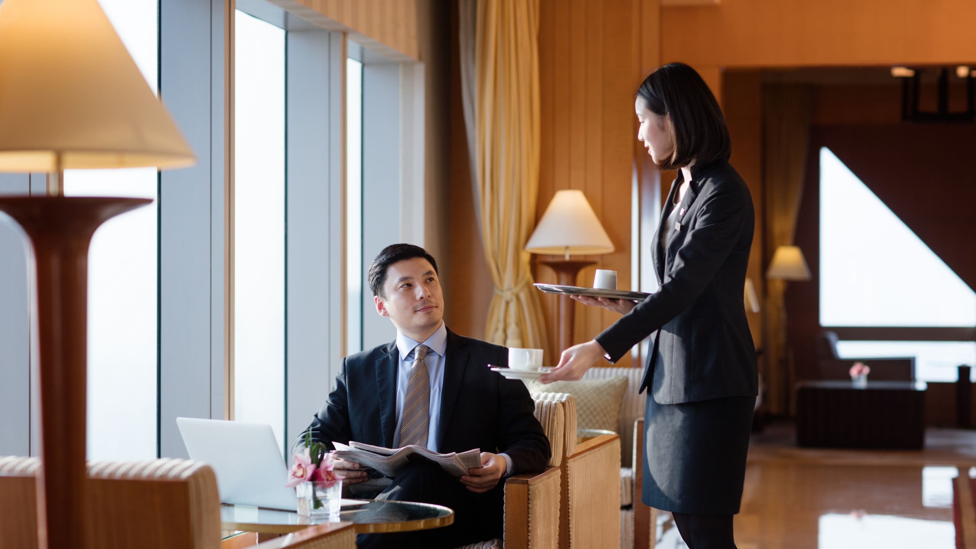 JW Marriott Hotel Shanghai at Tomorrow Square — 12