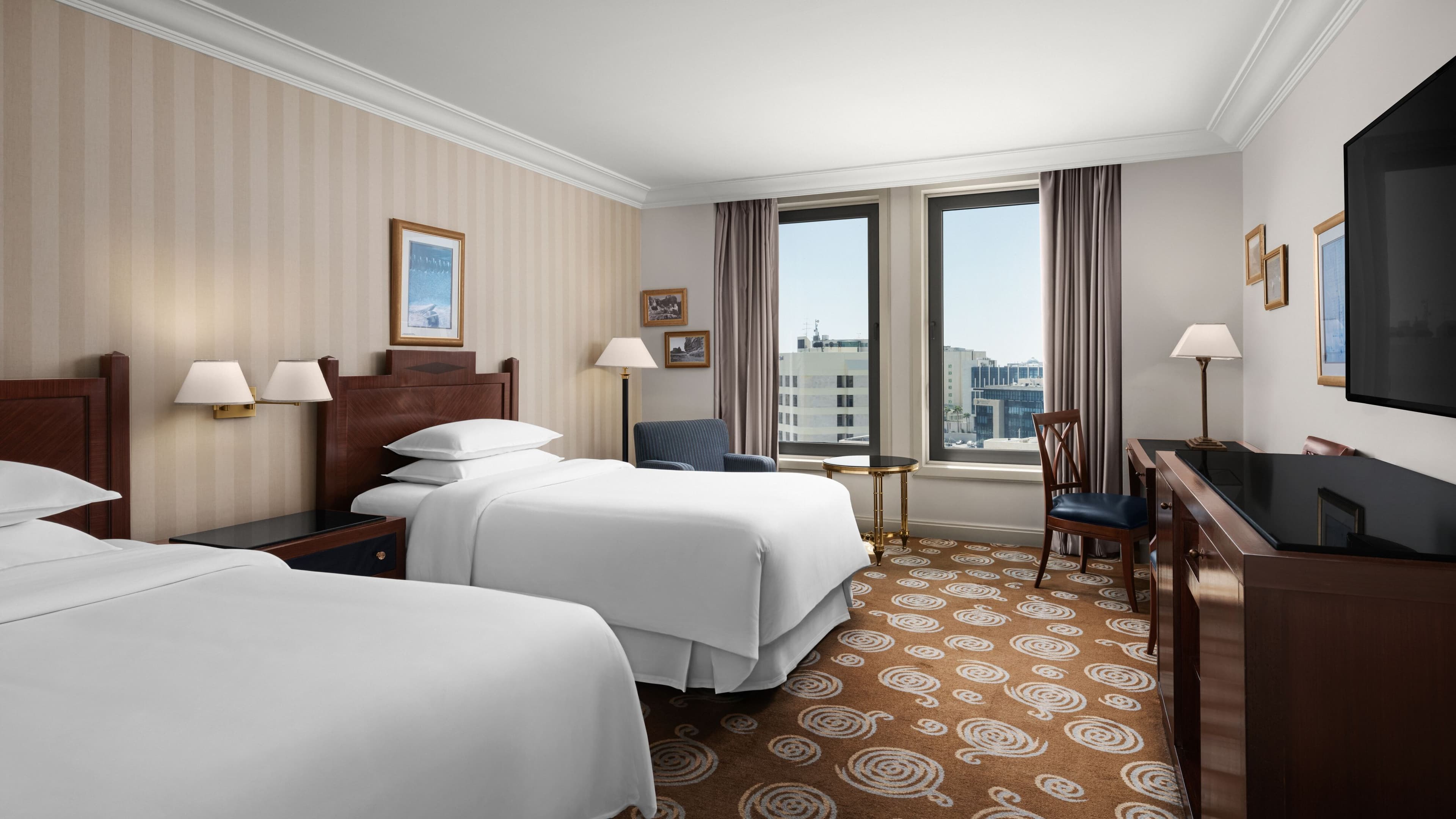 Sheraton Amman Al Nabil Hotel — 7
