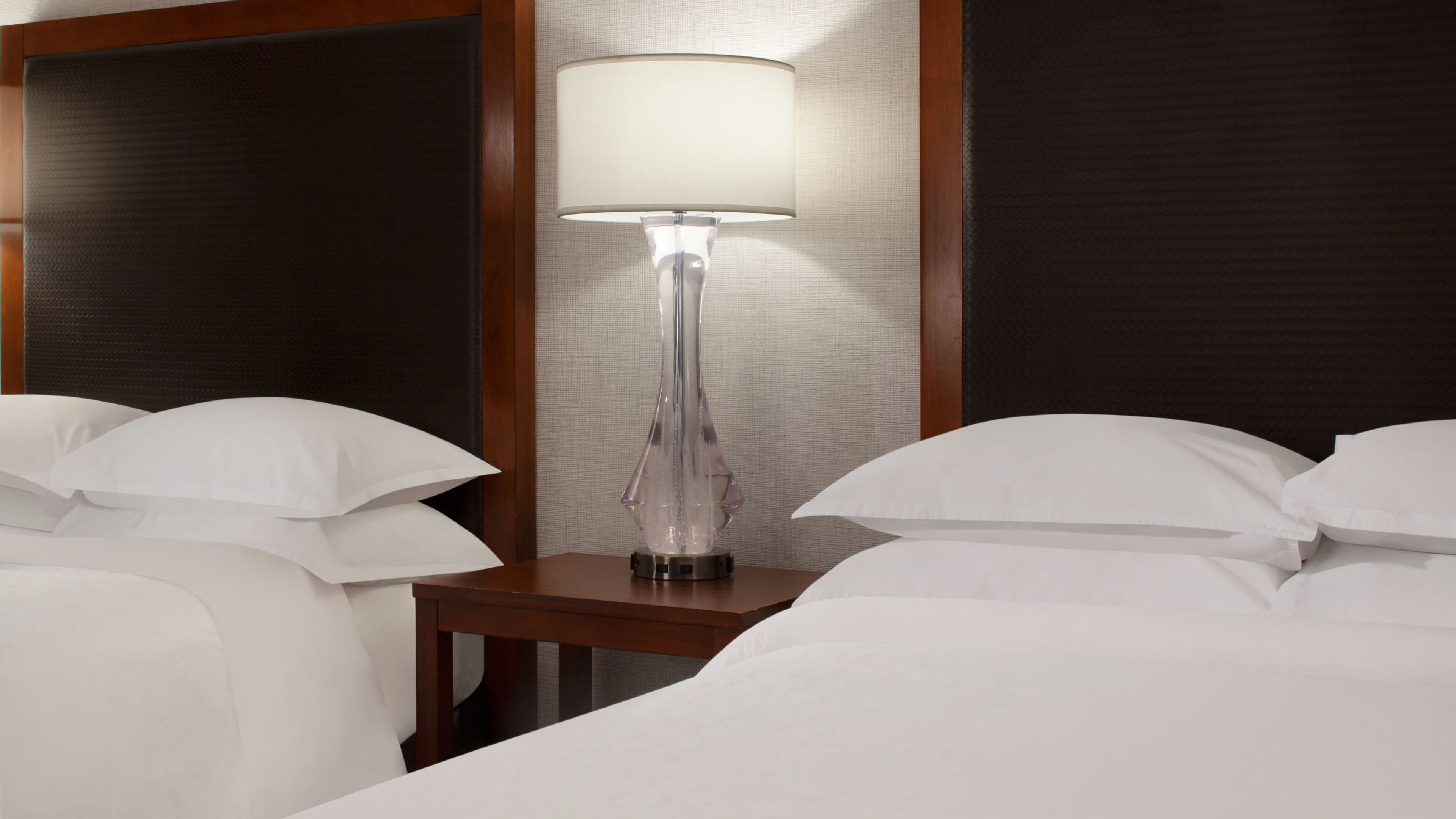 Sheraton Anchorage Hotel - Image 2
