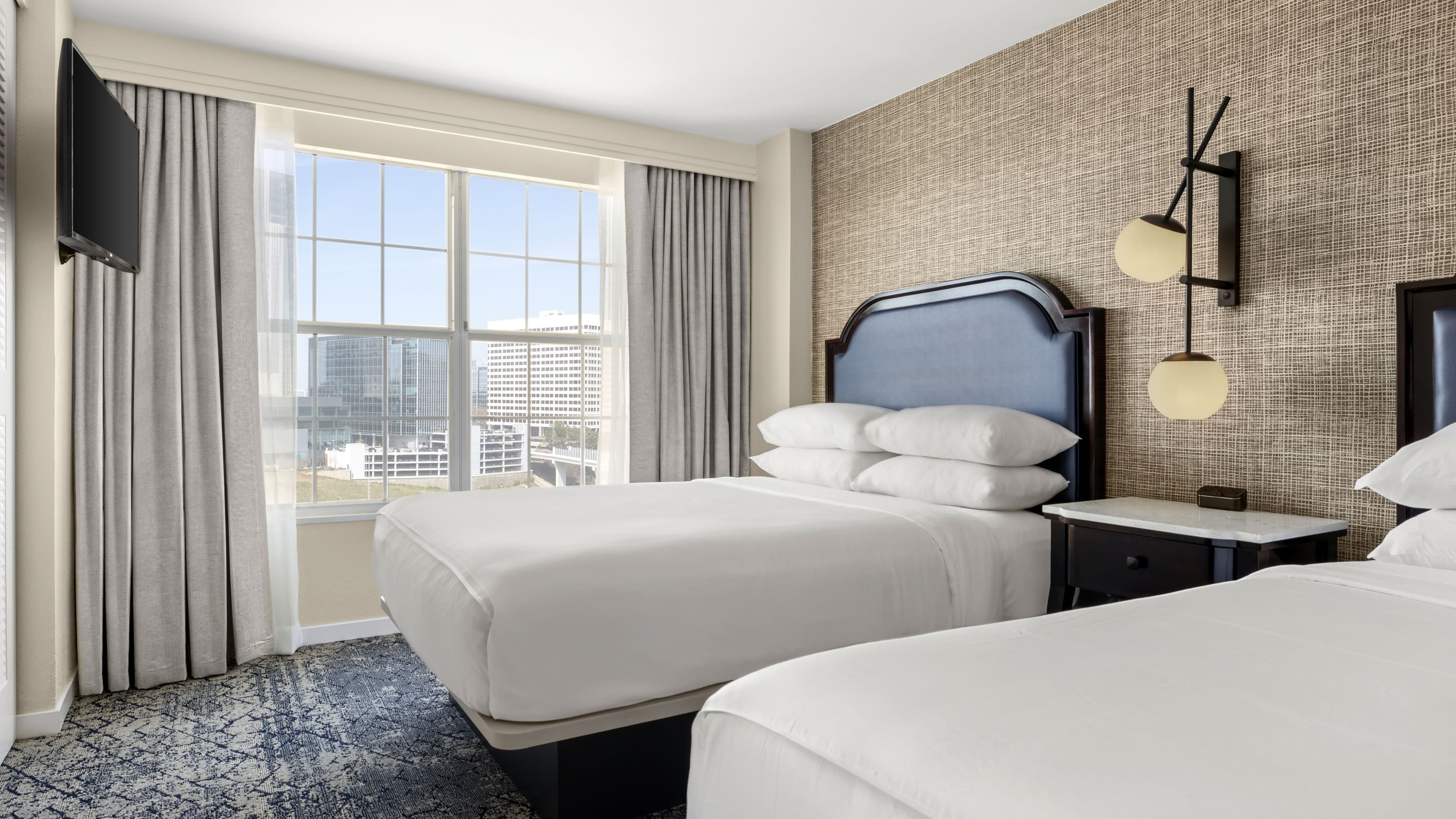 Holiday Inn Express & Suites Greensboro - Lake Oconee - Image 3