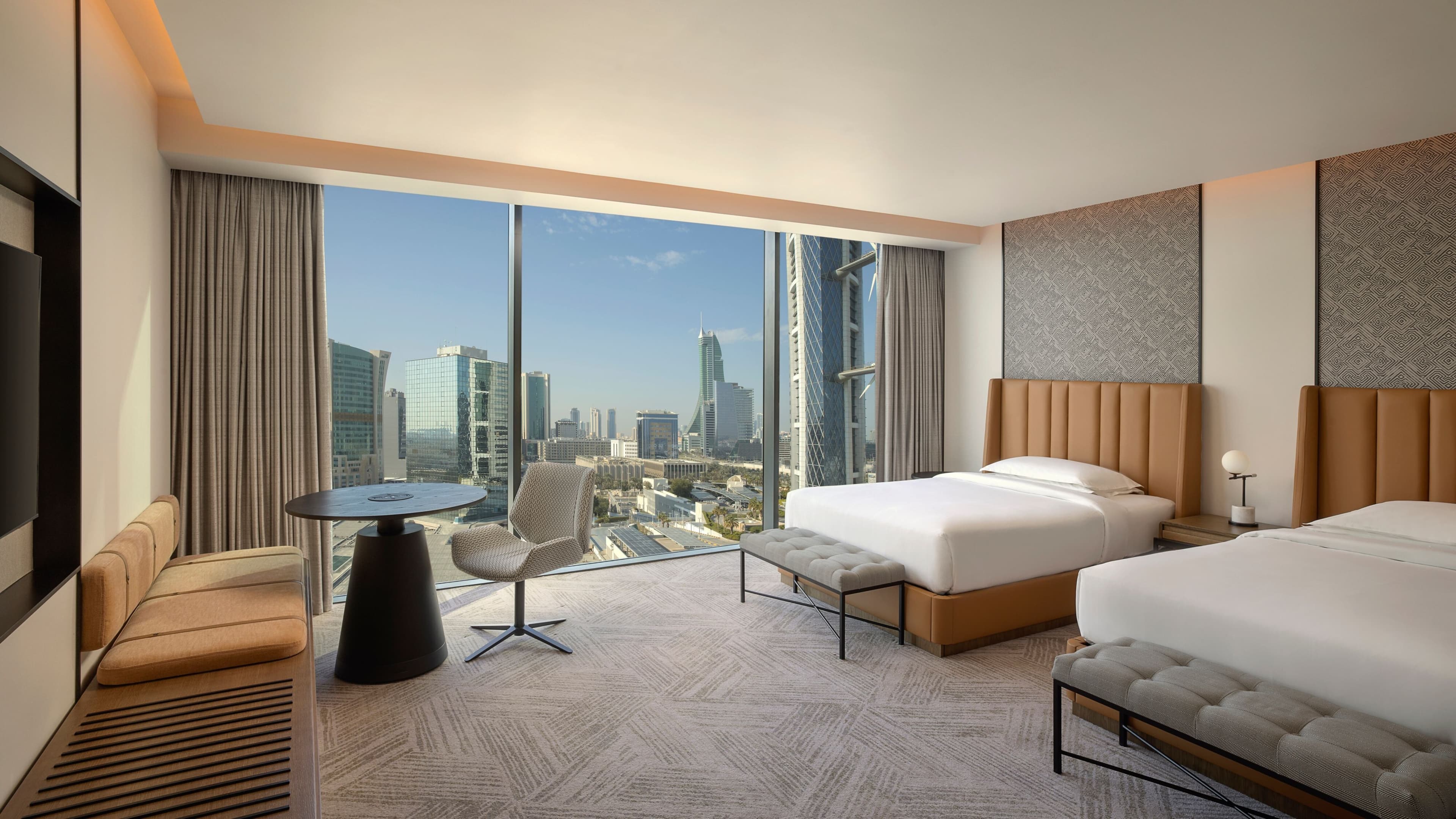 Sheraton Bahrain Hotel - Image 5