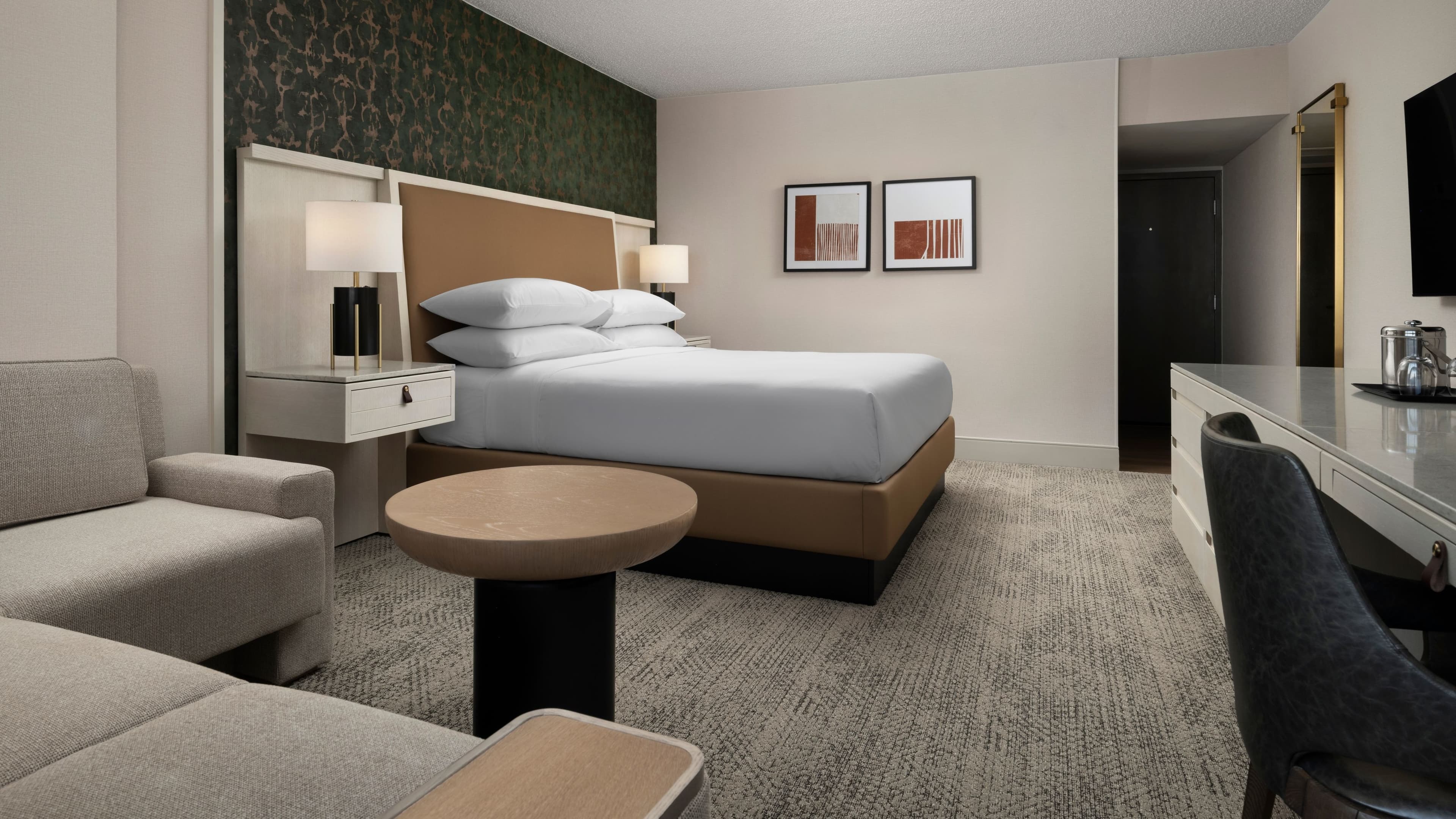 Premier Guest Room - Image 3