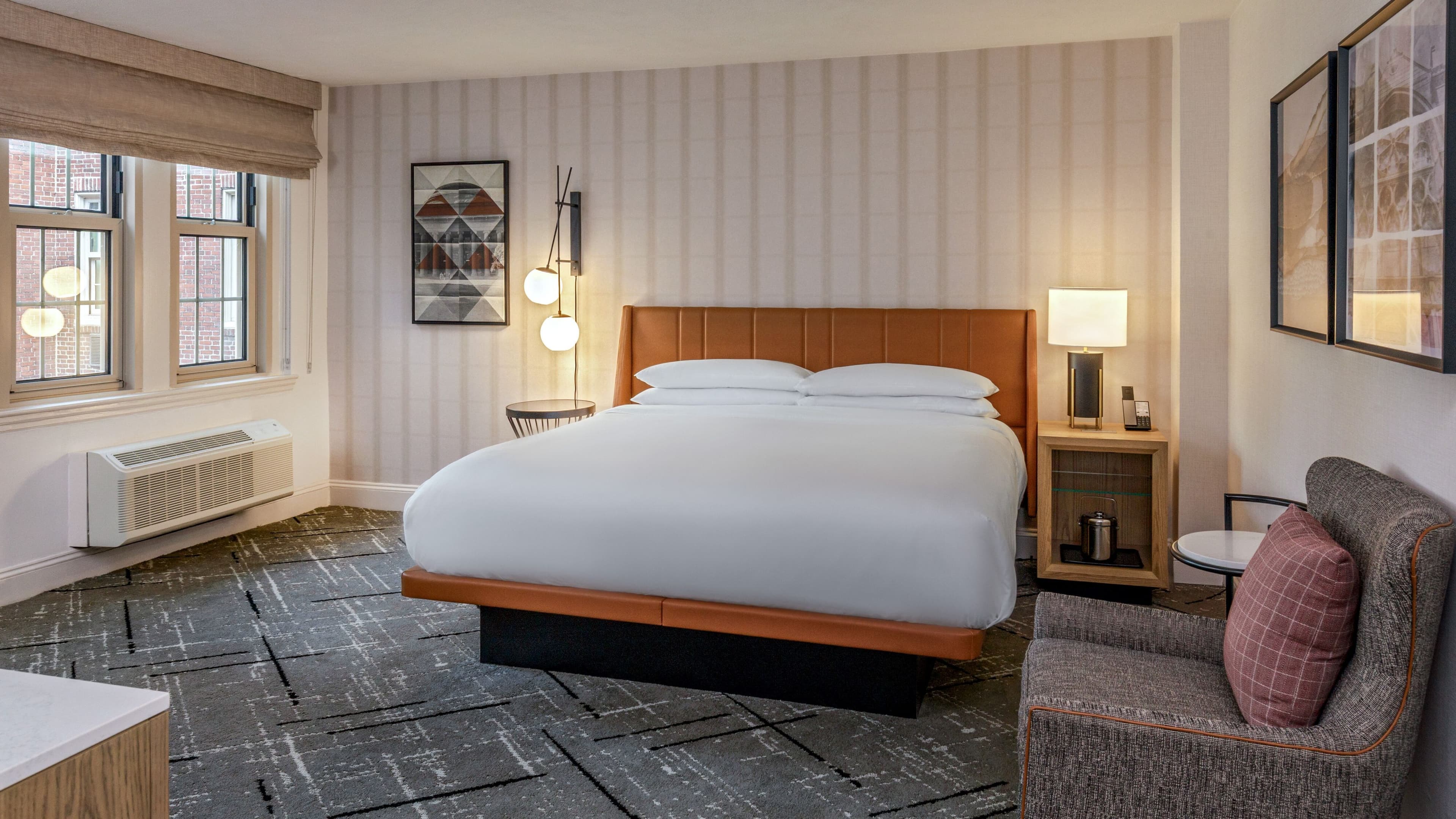 Sheraton Commander Hotel — 13