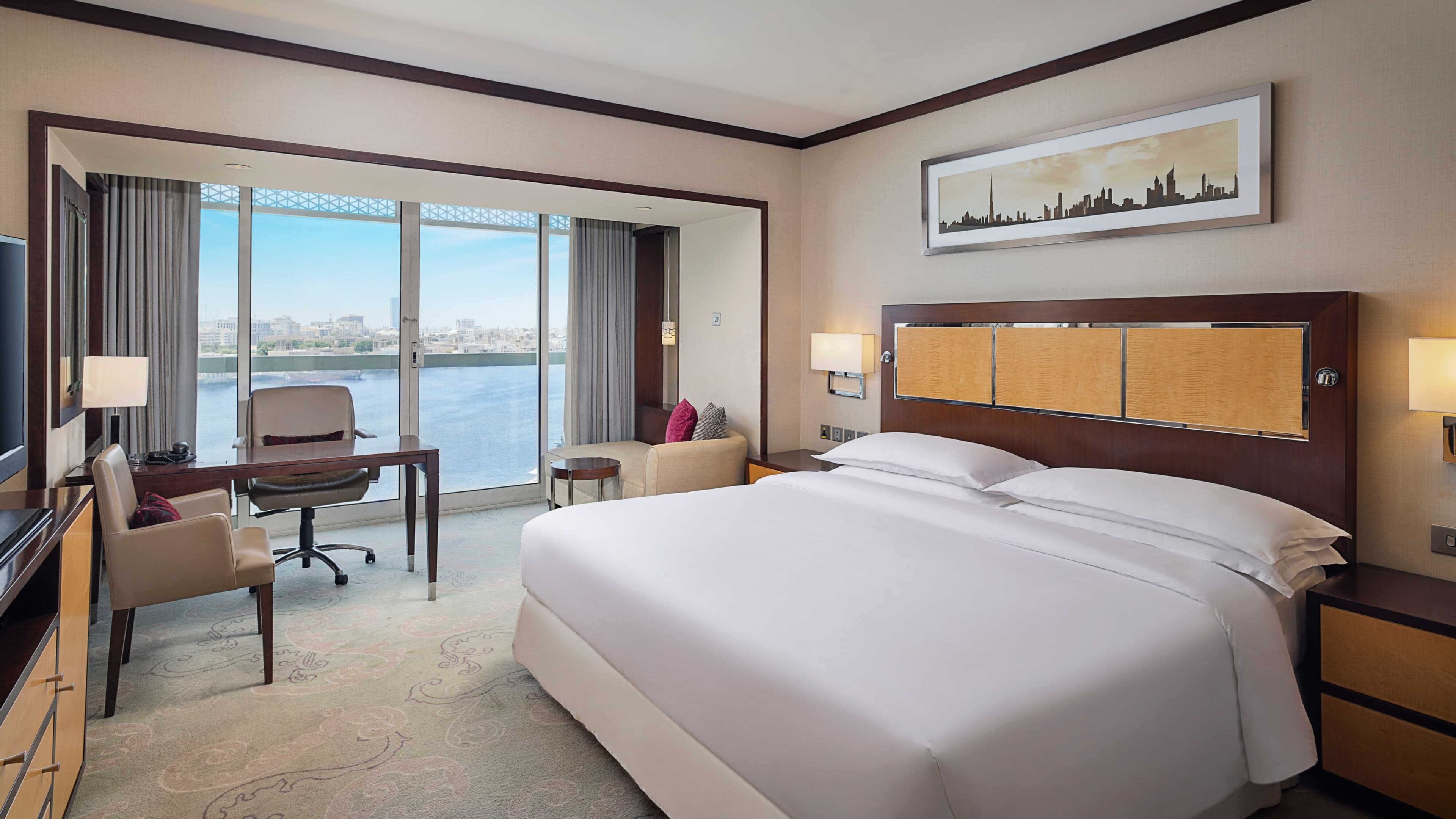 Deluxe Guest room - Image 4