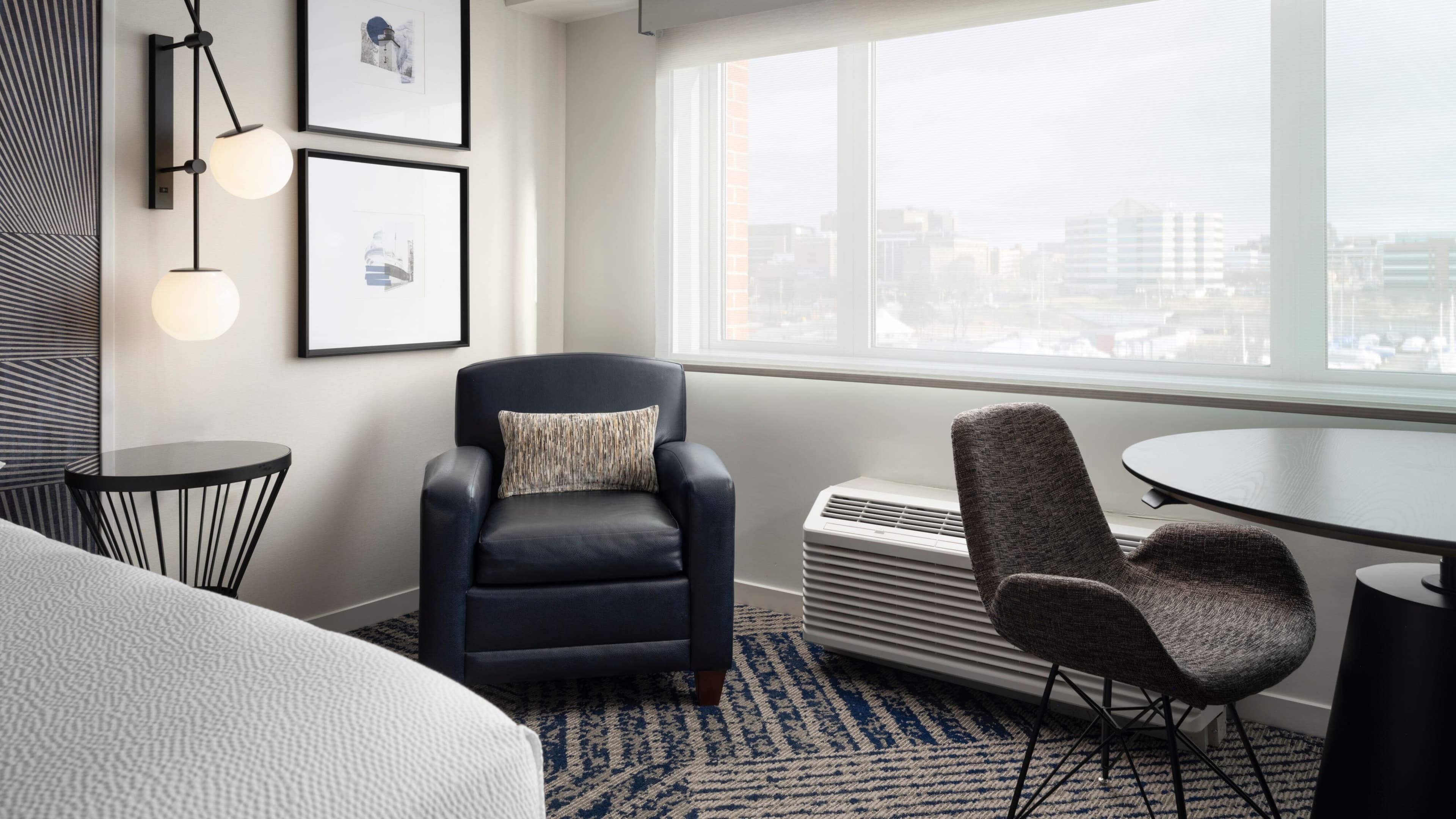 Sheraton Erie Bayfront Hotel - Image 5