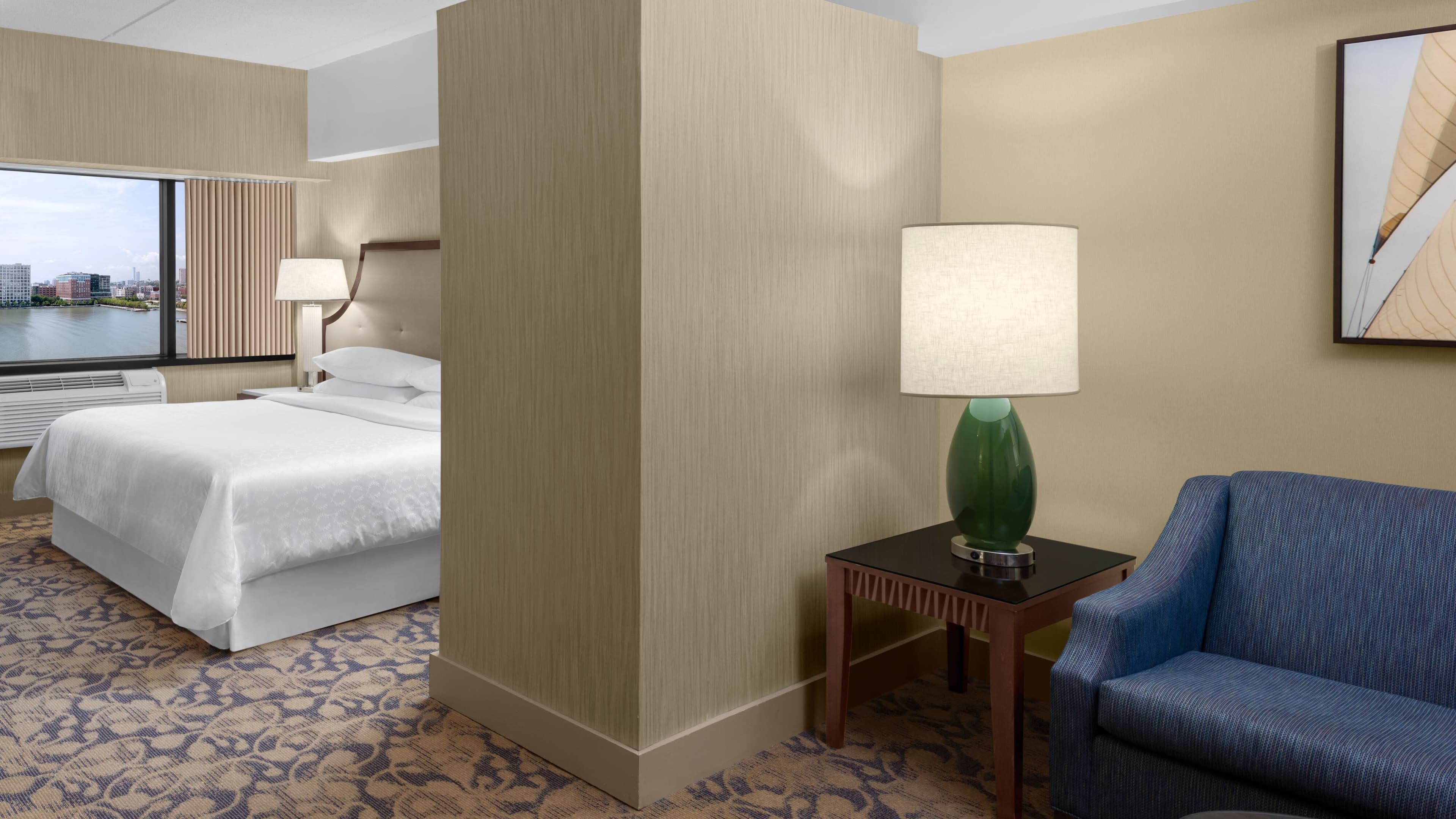 Sheraton Lincoln Harbor Hotel — 8