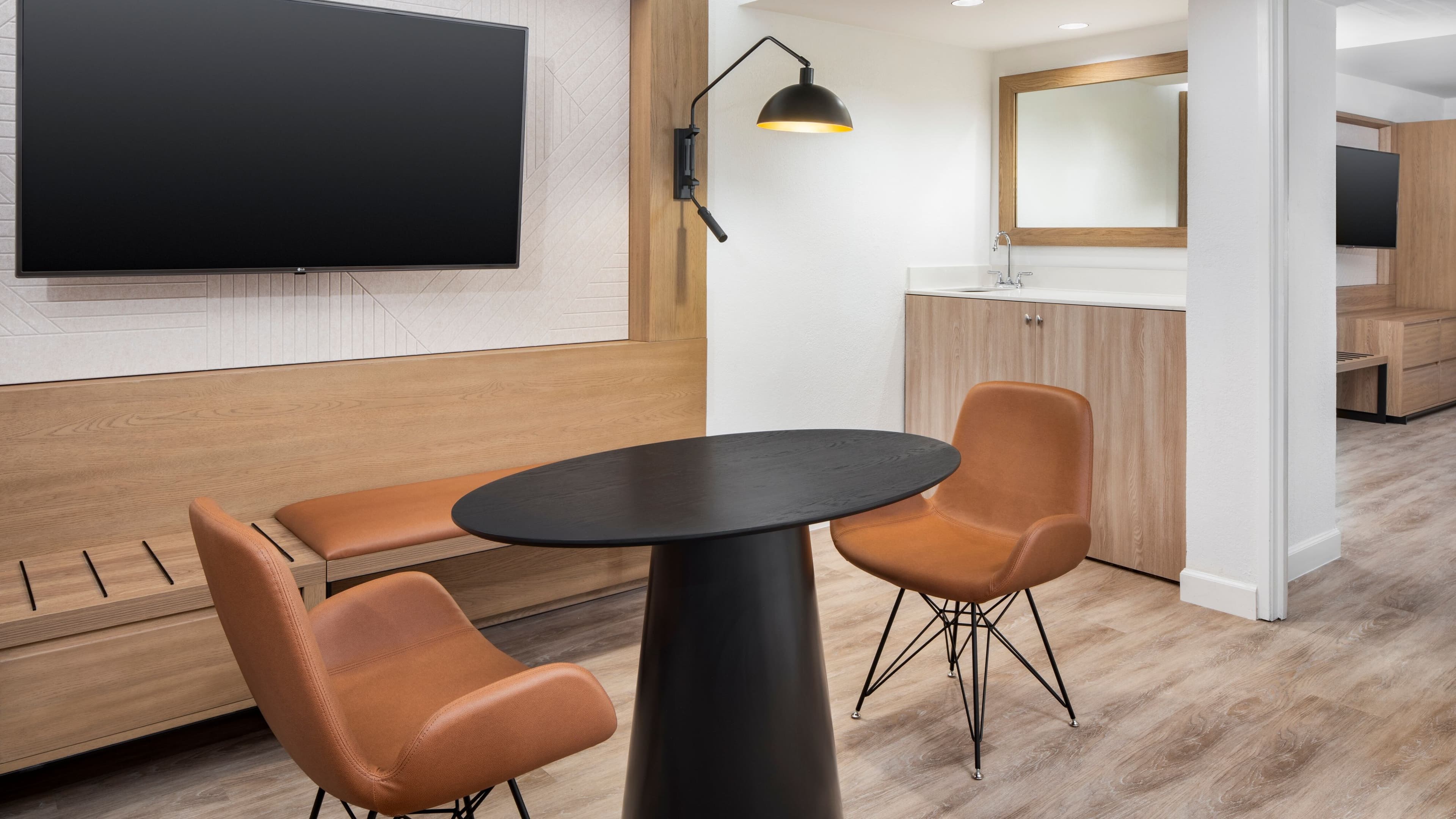 Sheraton Suites Fort Lauderdale at Cypress Creek - Image 3