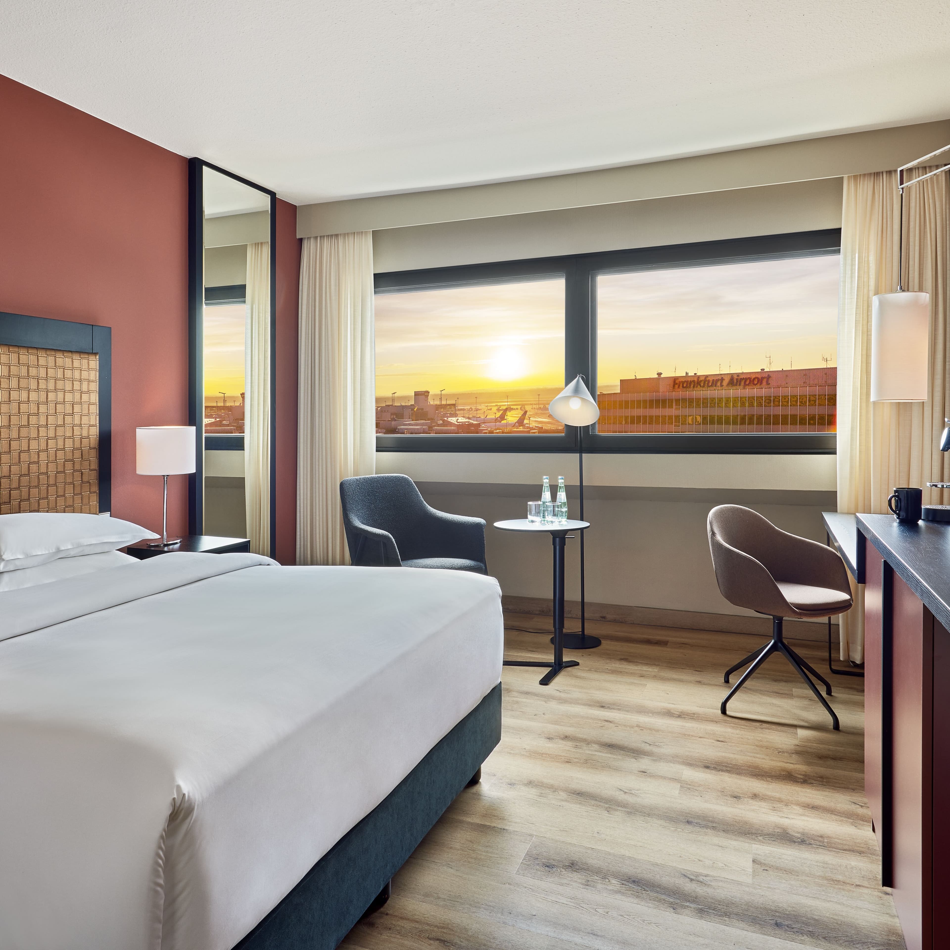 Sheraton Frankfurt Airport Hotel and Conference Center - Image 1