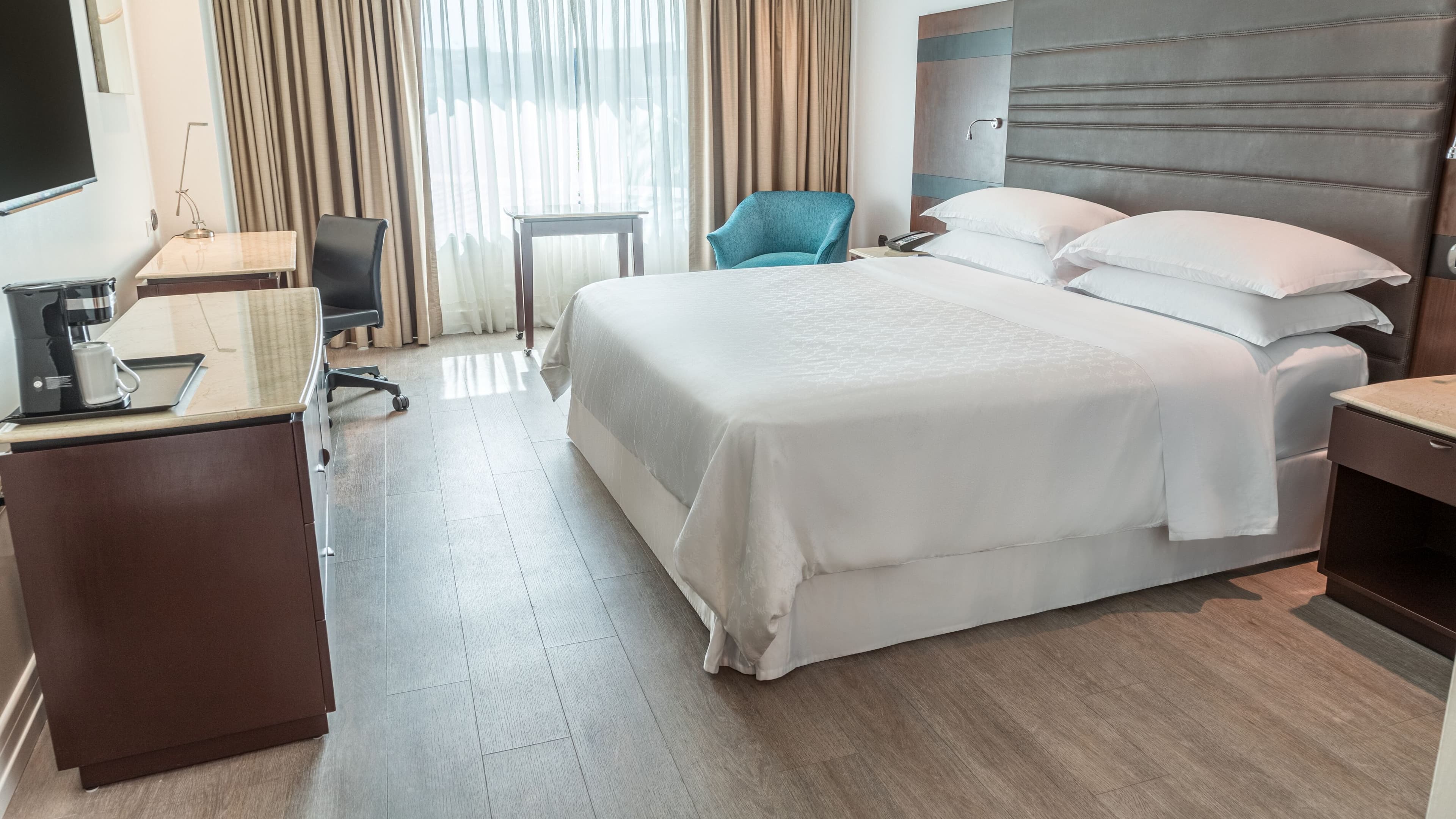 Sheraton Guayaquil Hotel — 18