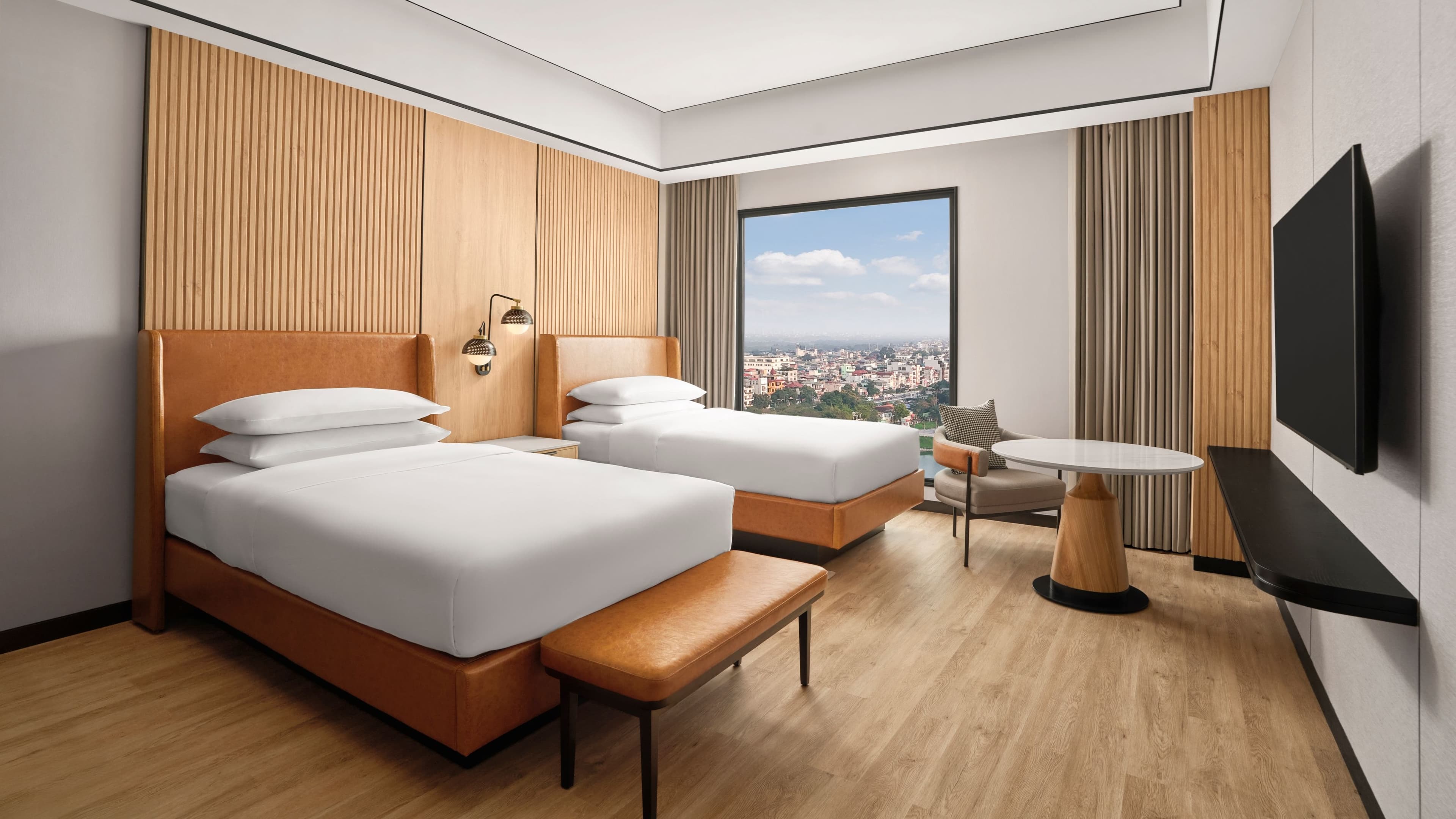 Sheraton Hanoi Hotel - Image 4