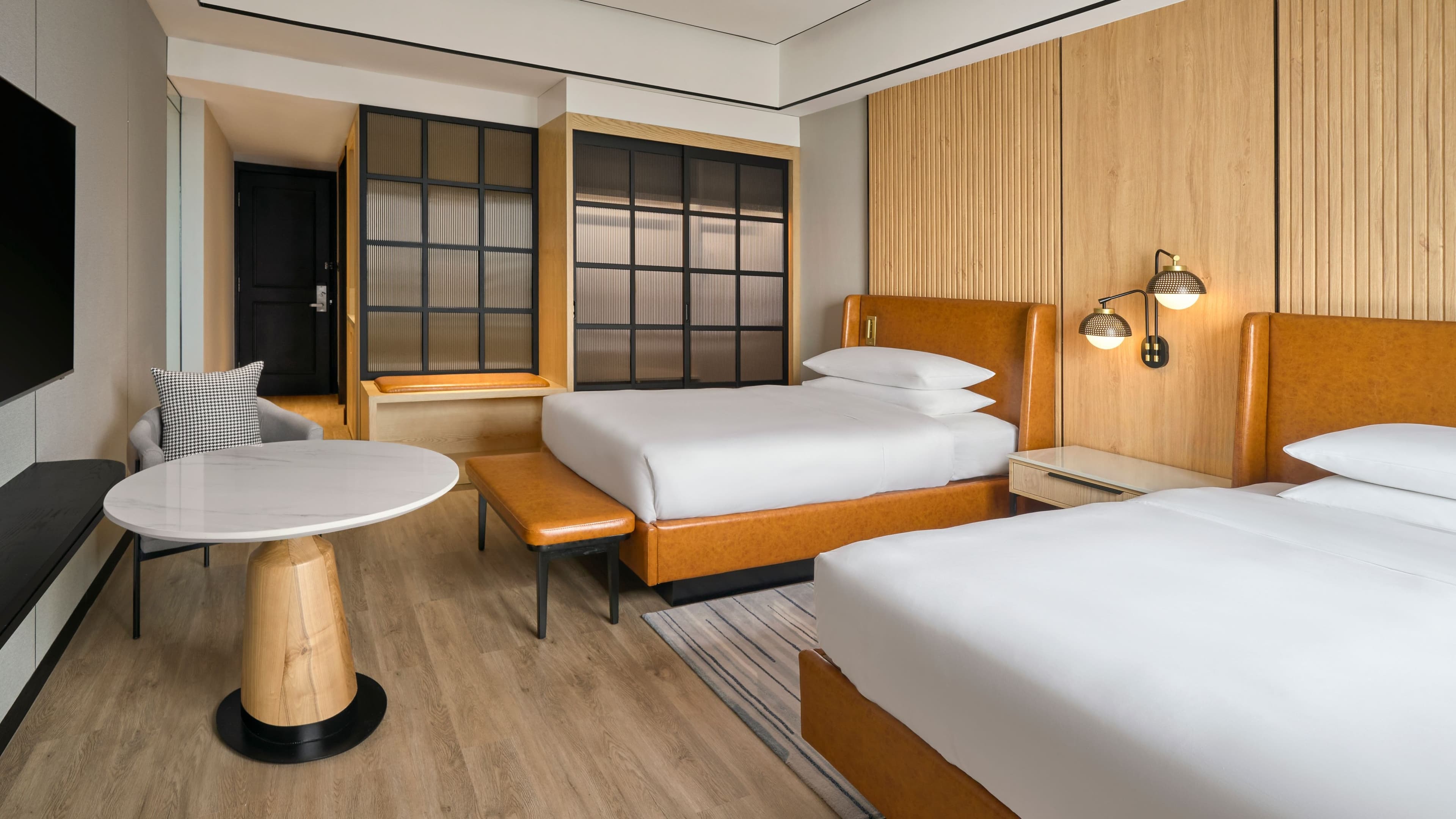 Sheraton Hanoi Hotel - Image 2