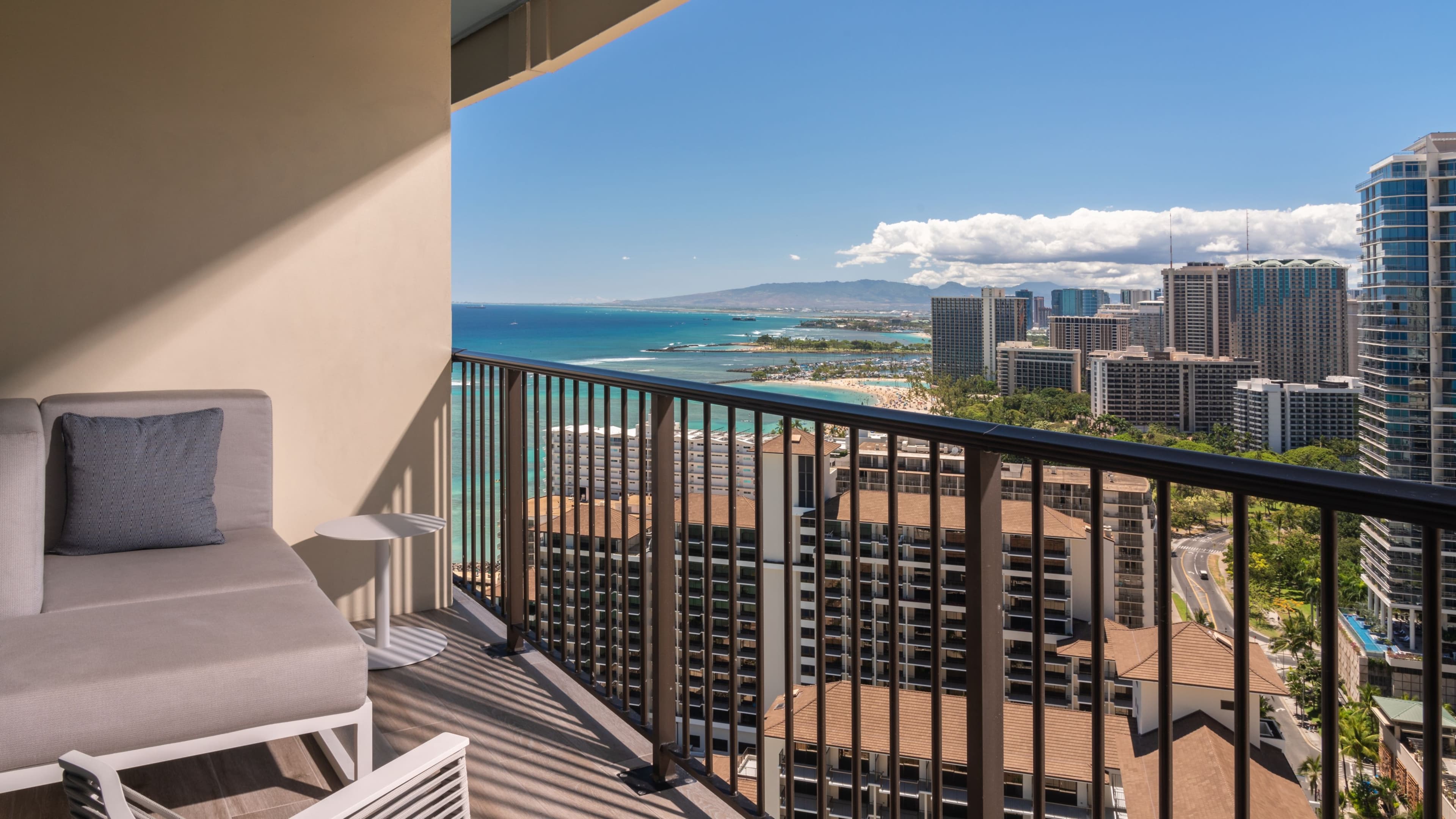 Sheraton Waikiki Beach Resort — 96