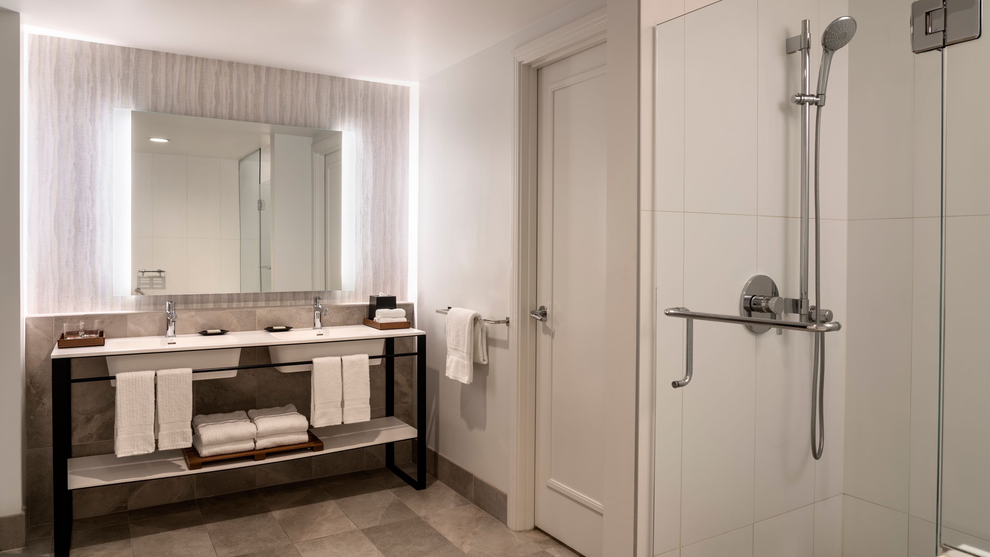 Sheraton Maui Resort & Spa — 16