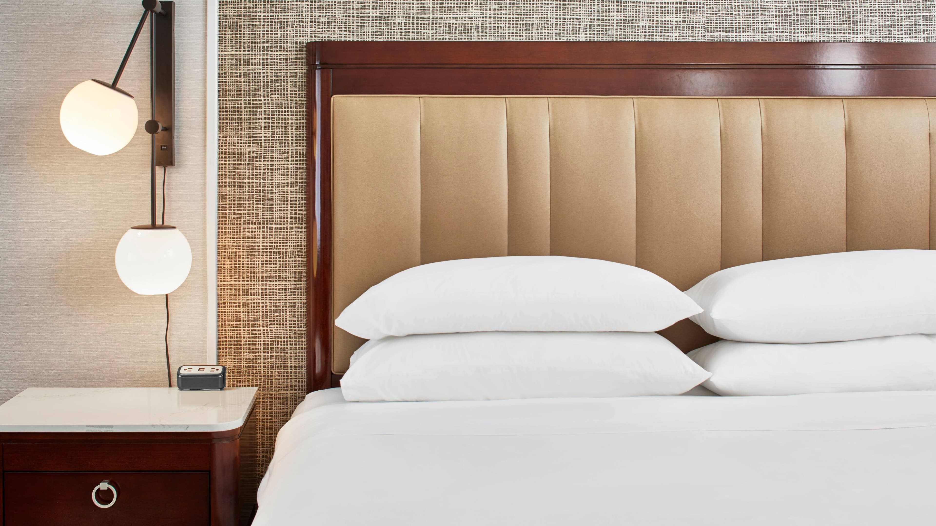 Sheraton Indianapolis Hotel at Keystone Crossing — 8
