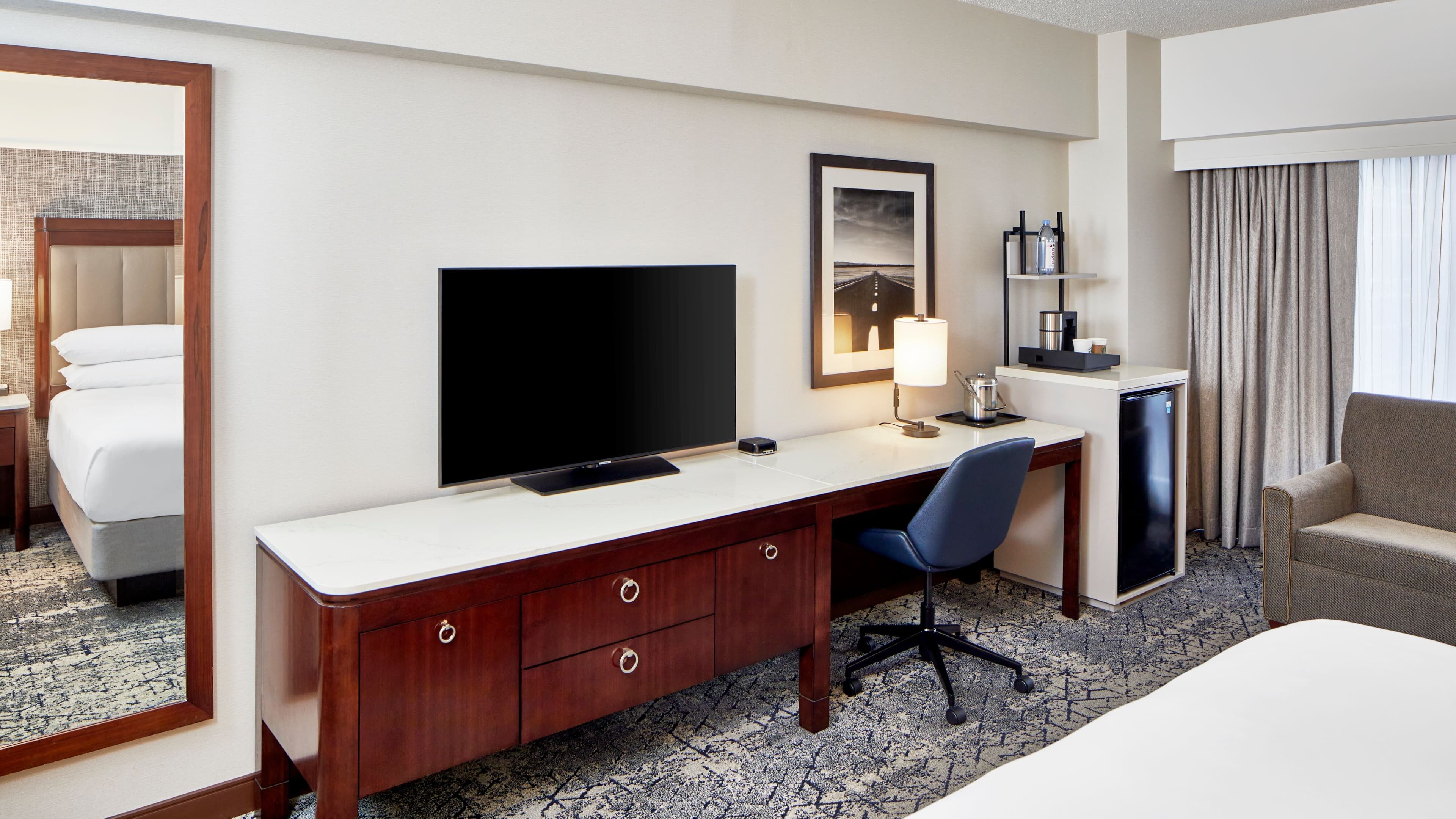 Sheraton Indianapolis Hotel at Keystone Crossing — 11