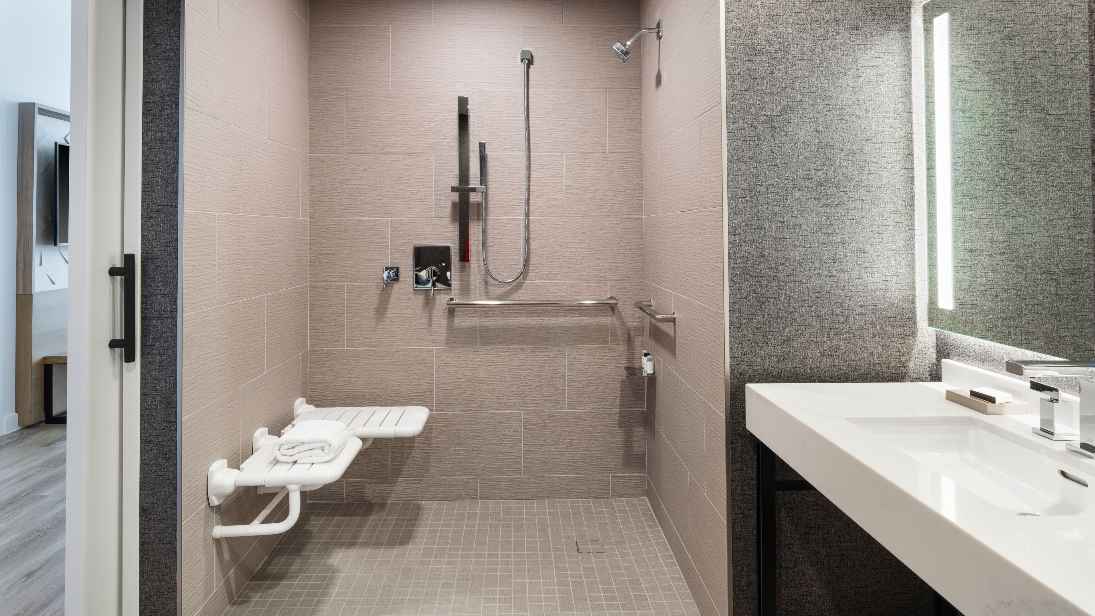 Sheraton Flowood The Refuge Hotel & Conference Center — 13