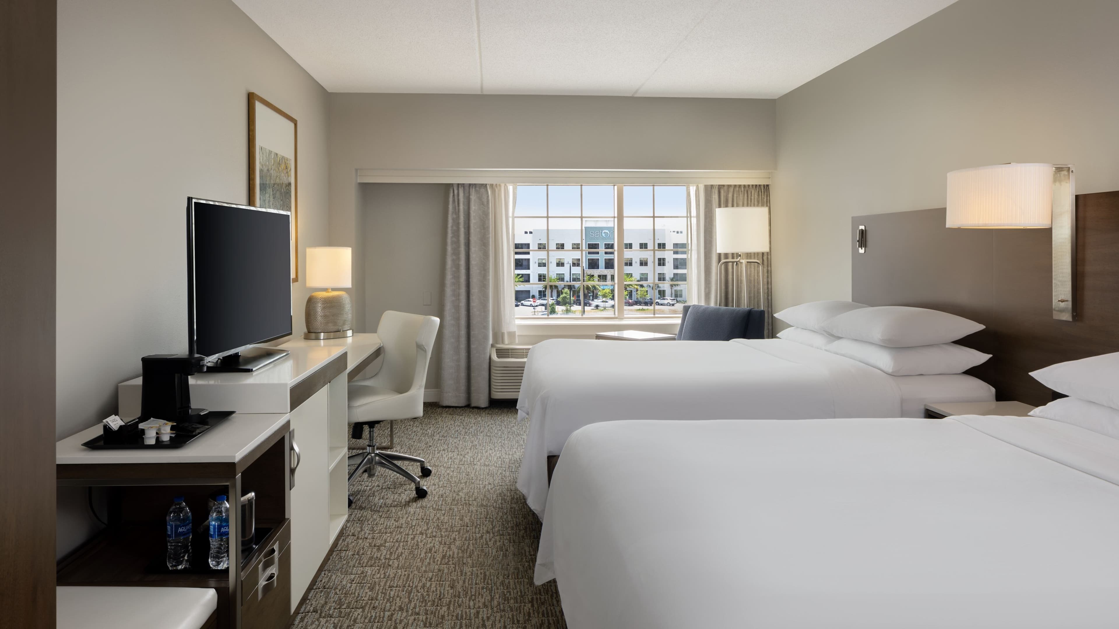 Sheraton Jacksonville Hotel — 11