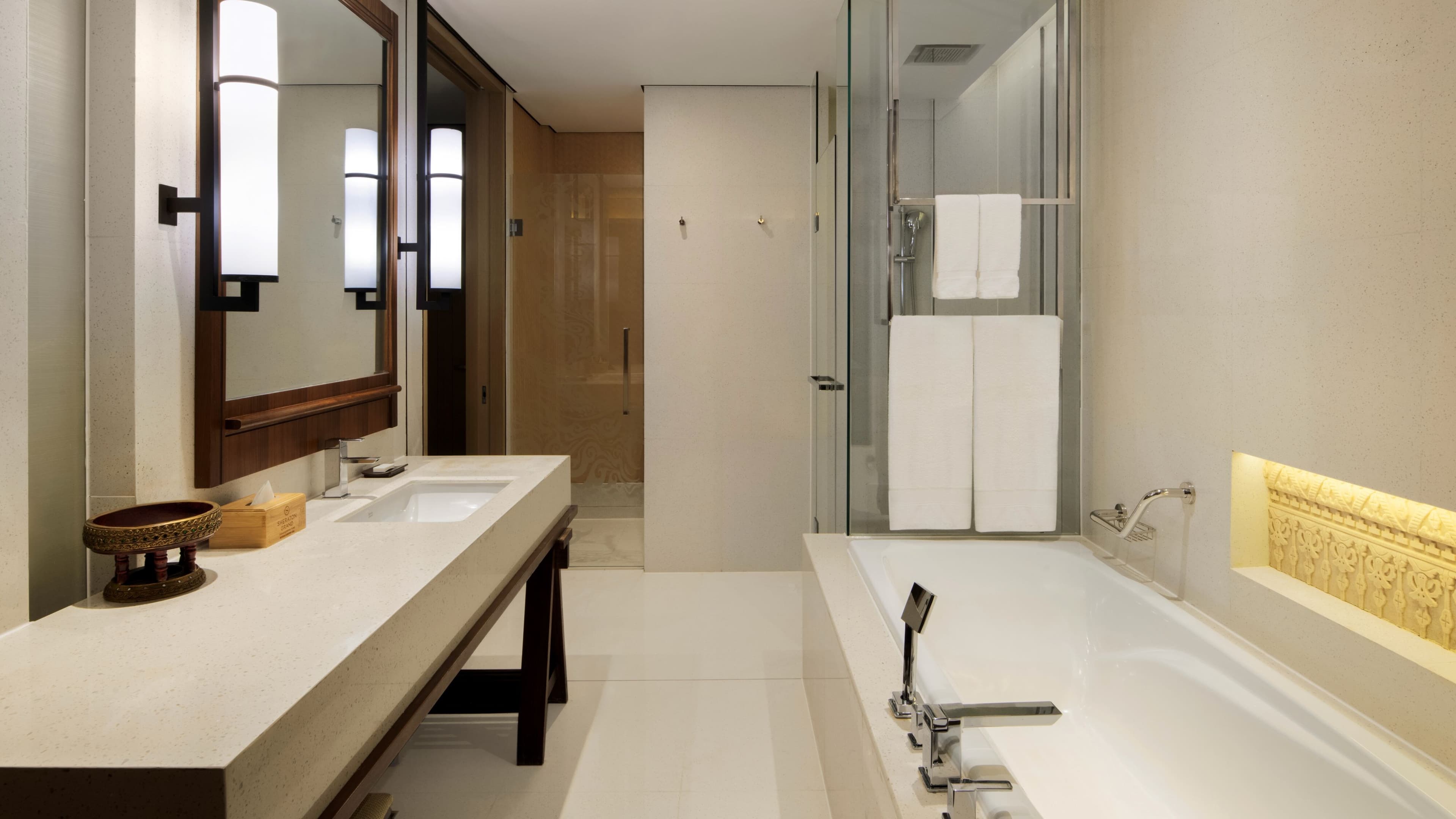 Sheraton Grand Xishuangbanna Hotel - Image 3