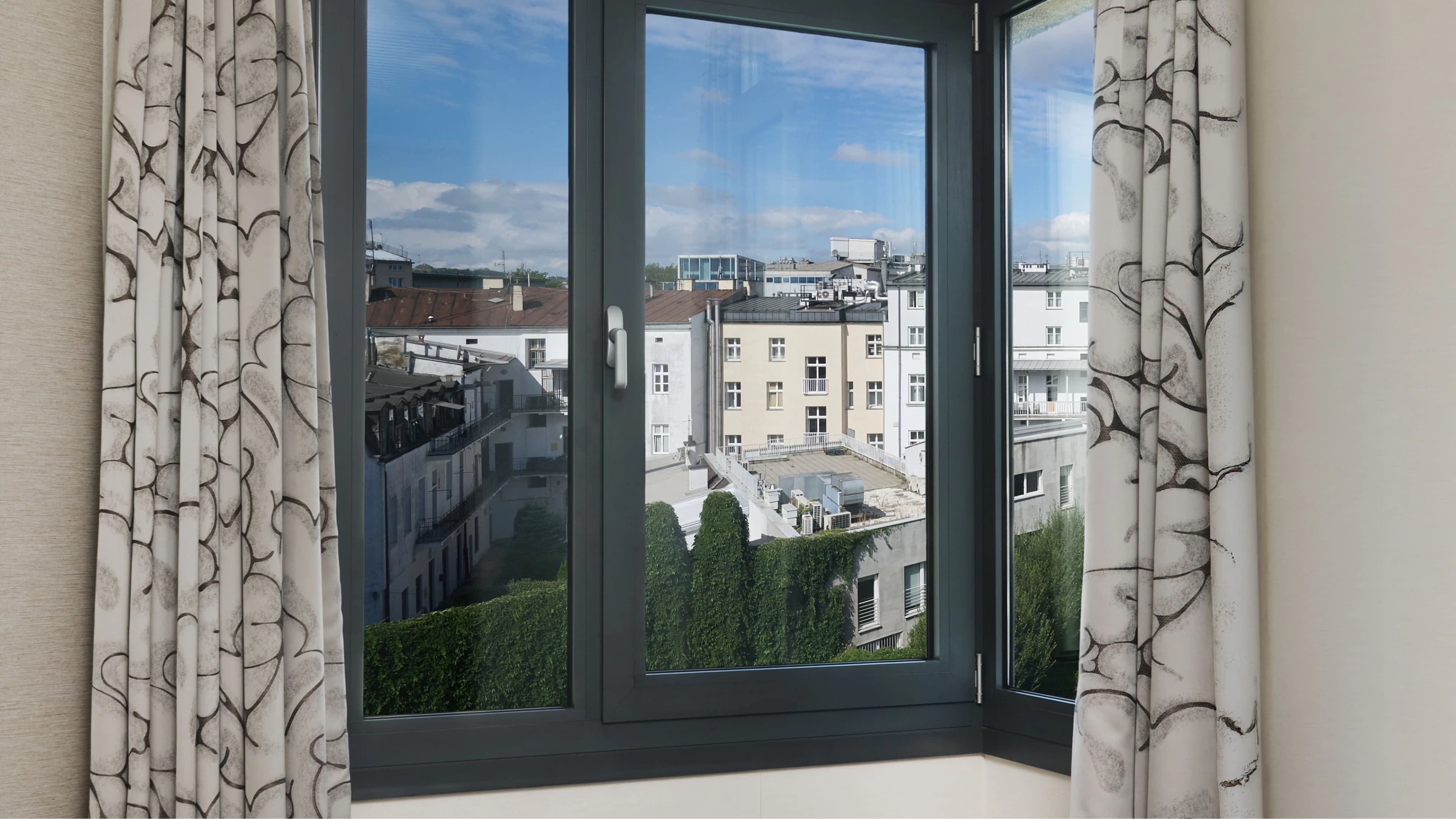 Sheraton Grand Krakow — 15