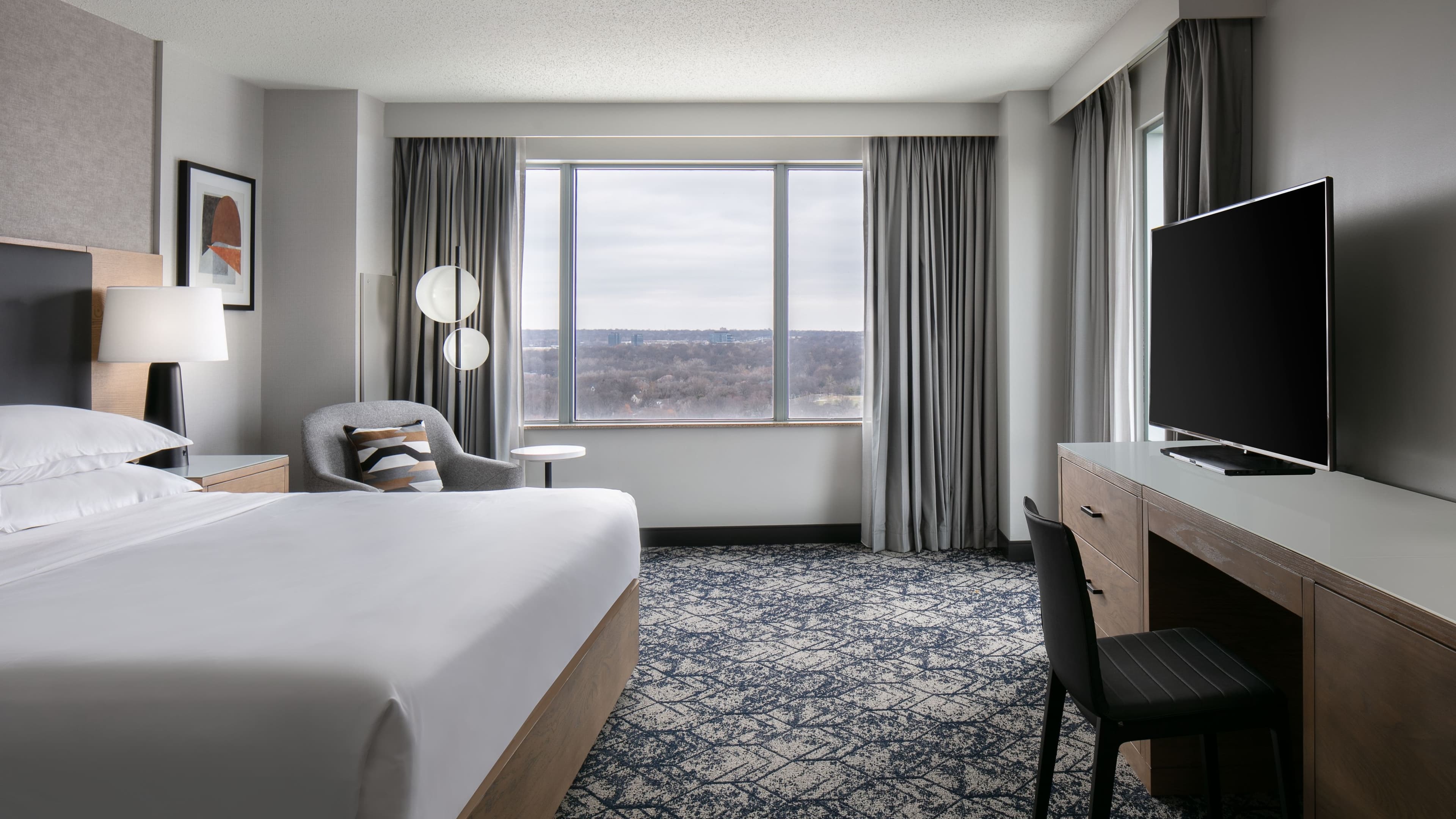 Sheraton Overland Park Hotel at the Convention Center — 7
