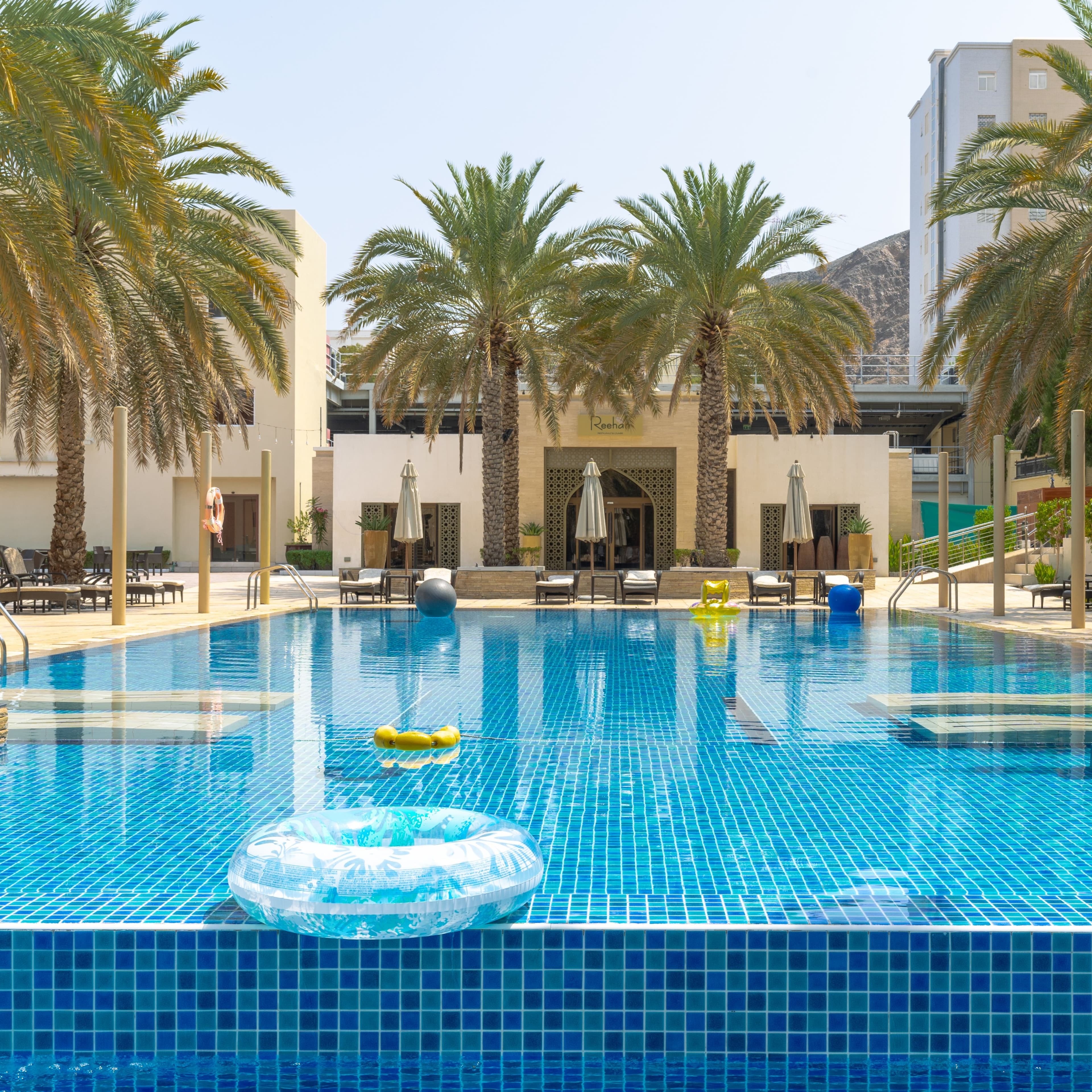 Sheraton Oman Hotel - Image 1