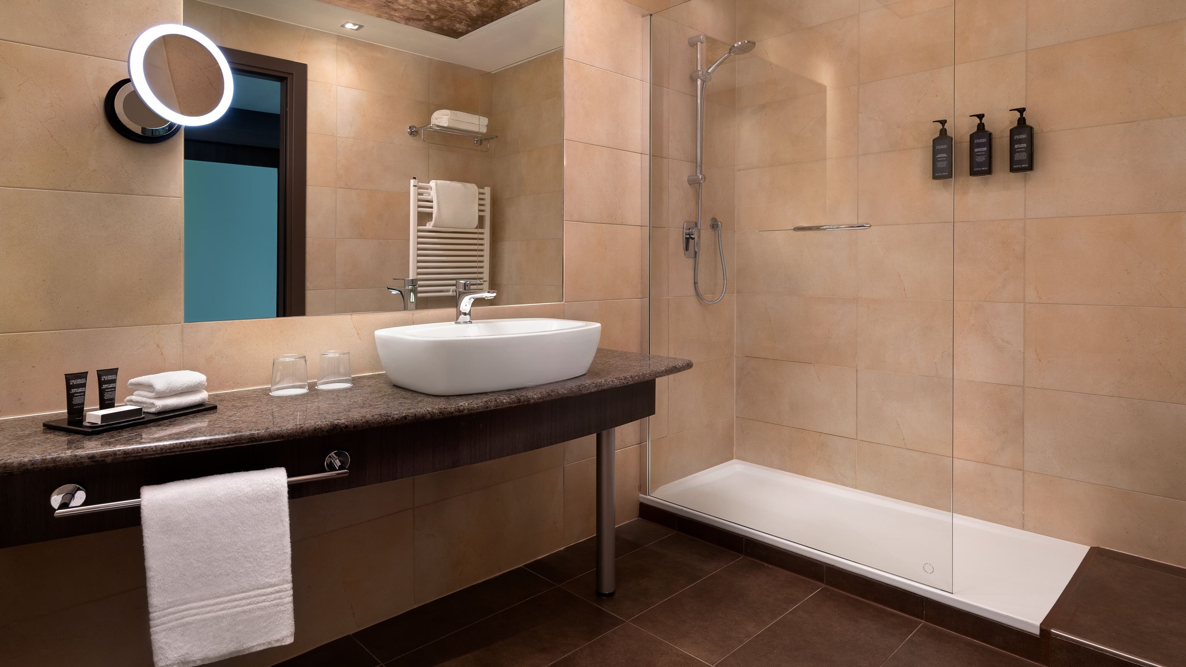 Classic Room - Image 5