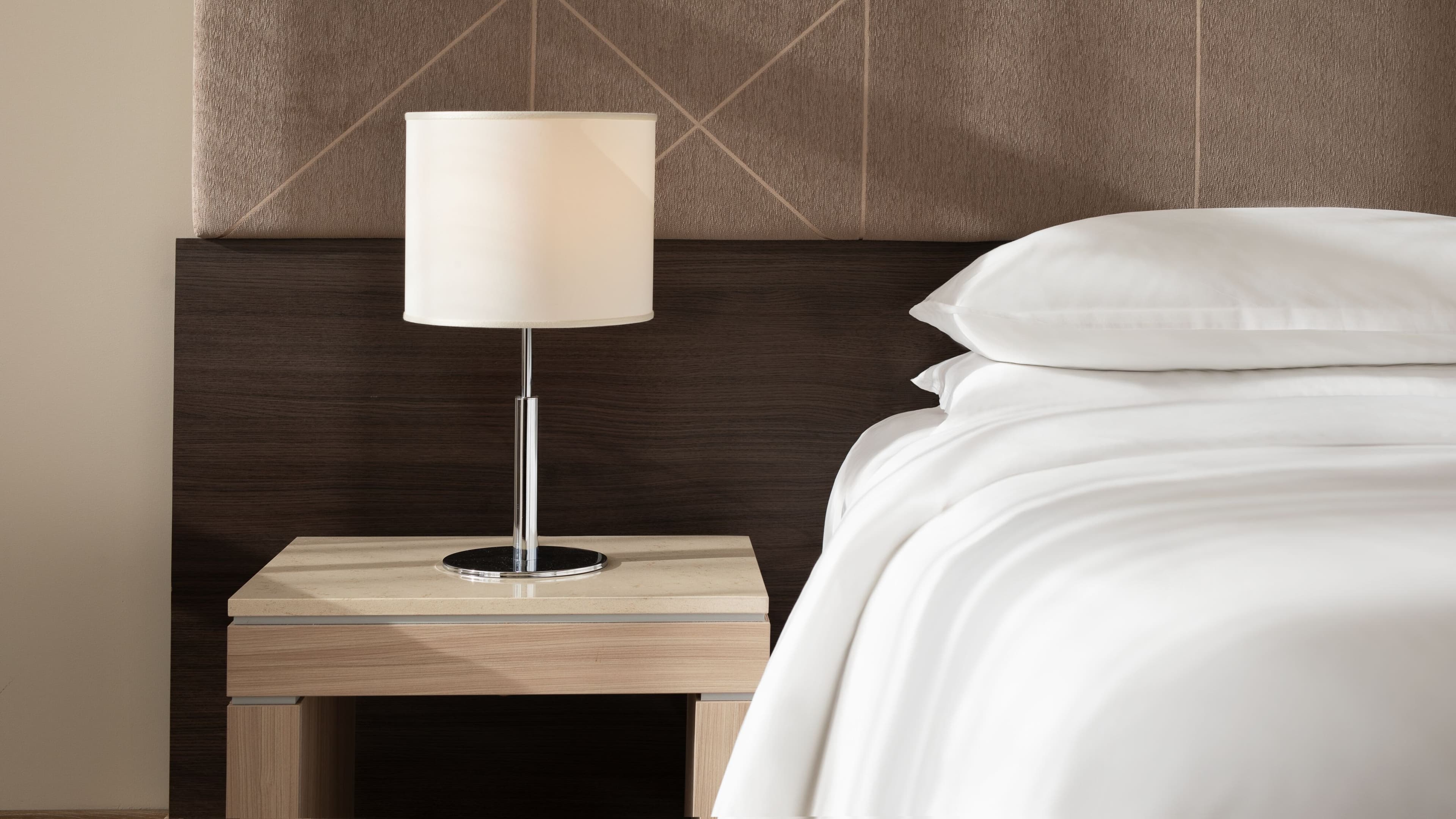 Sheraton Milan Malpensa Airport Hotel & Conference Centre - Image 3