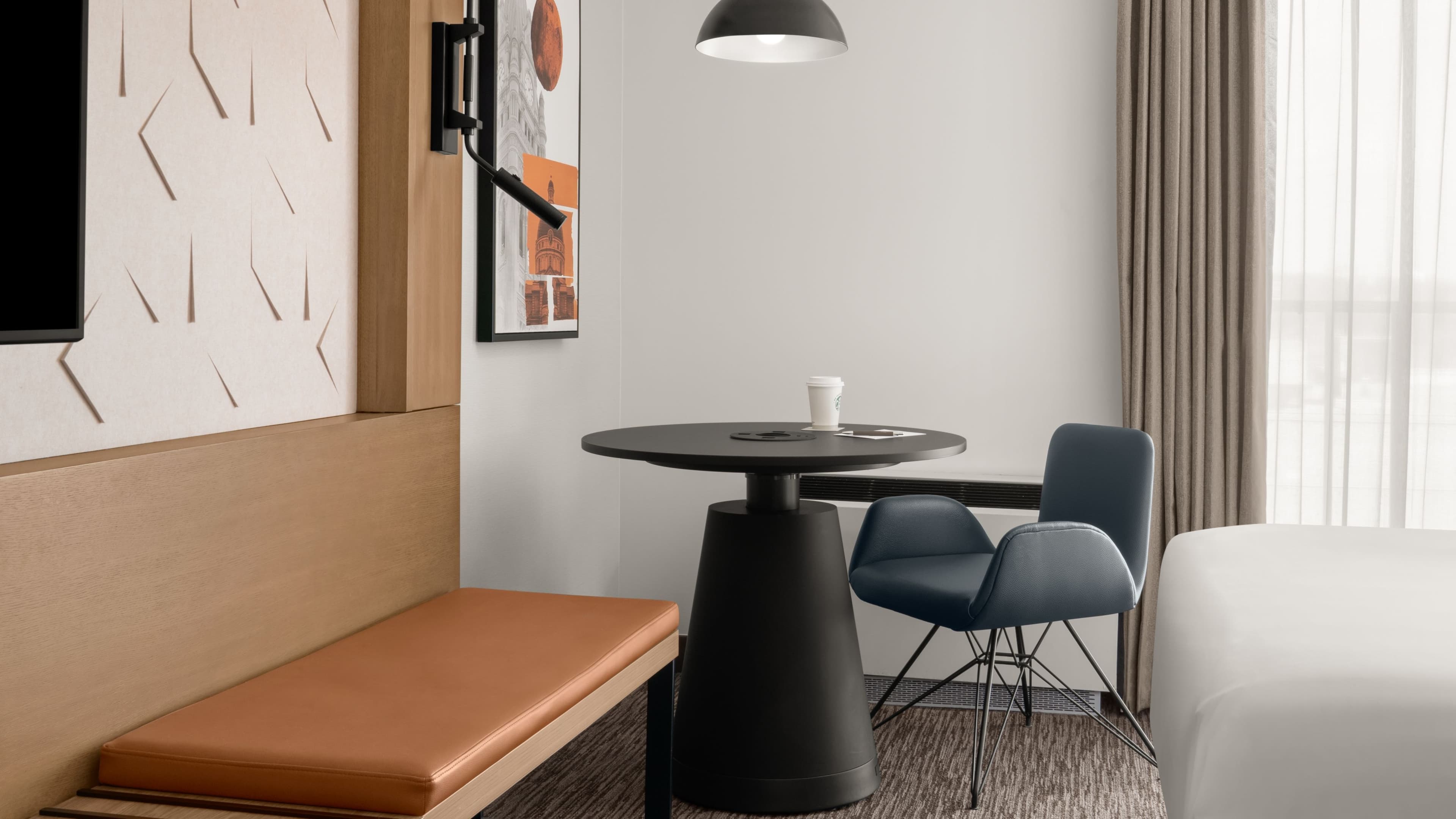 Sheraton Milwaukee Brookfield Hotel — 7