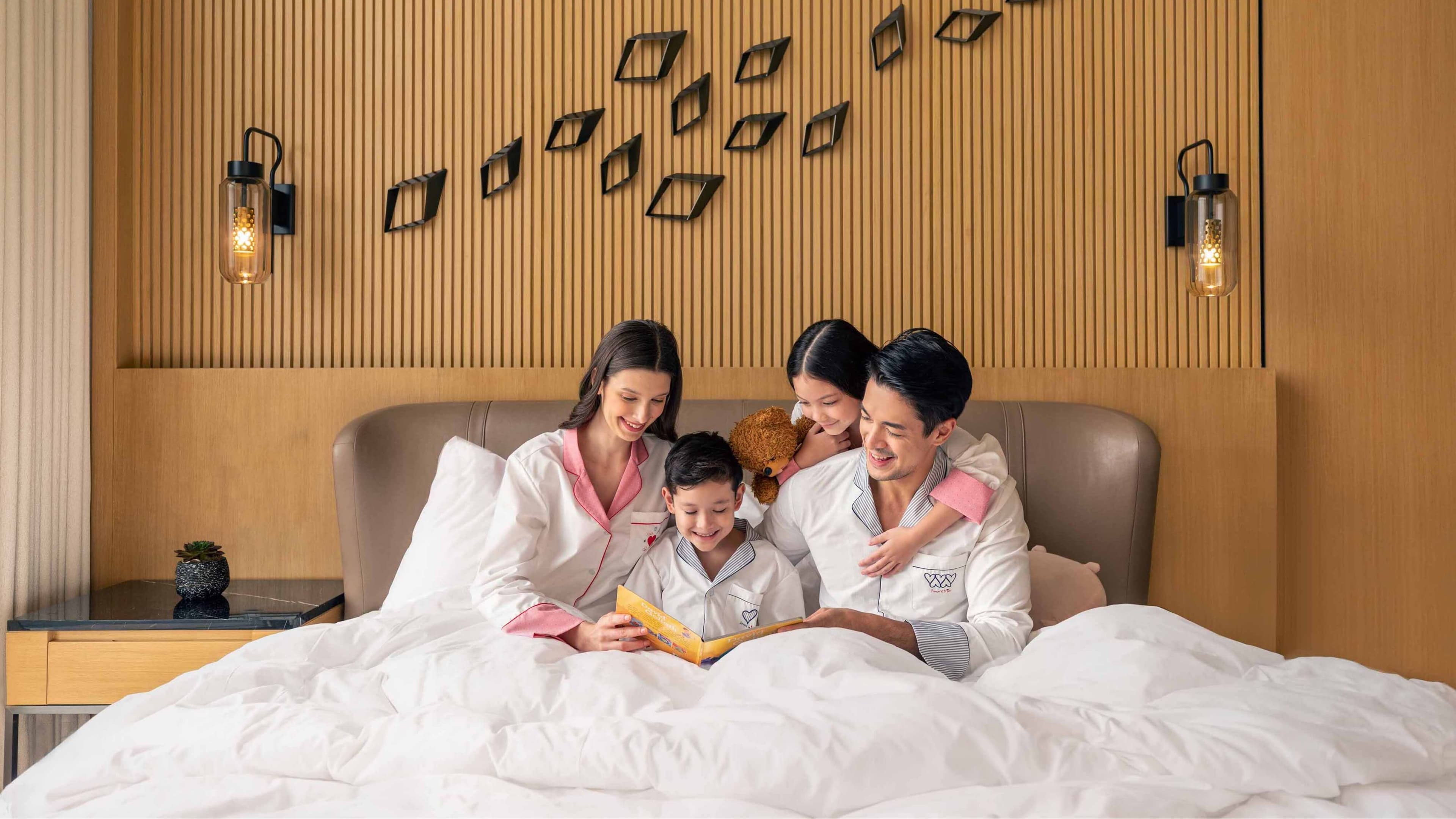 Sheraton Manila Hotel at Newport World Resorts — 28