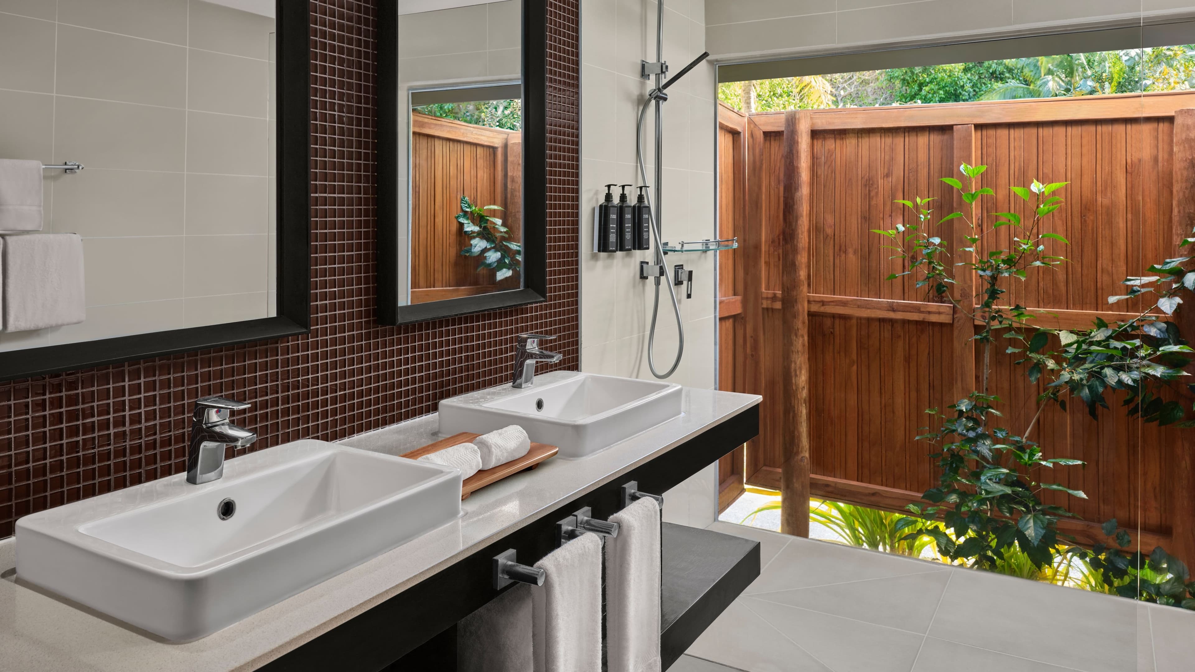 Plunge Pool - Image 6