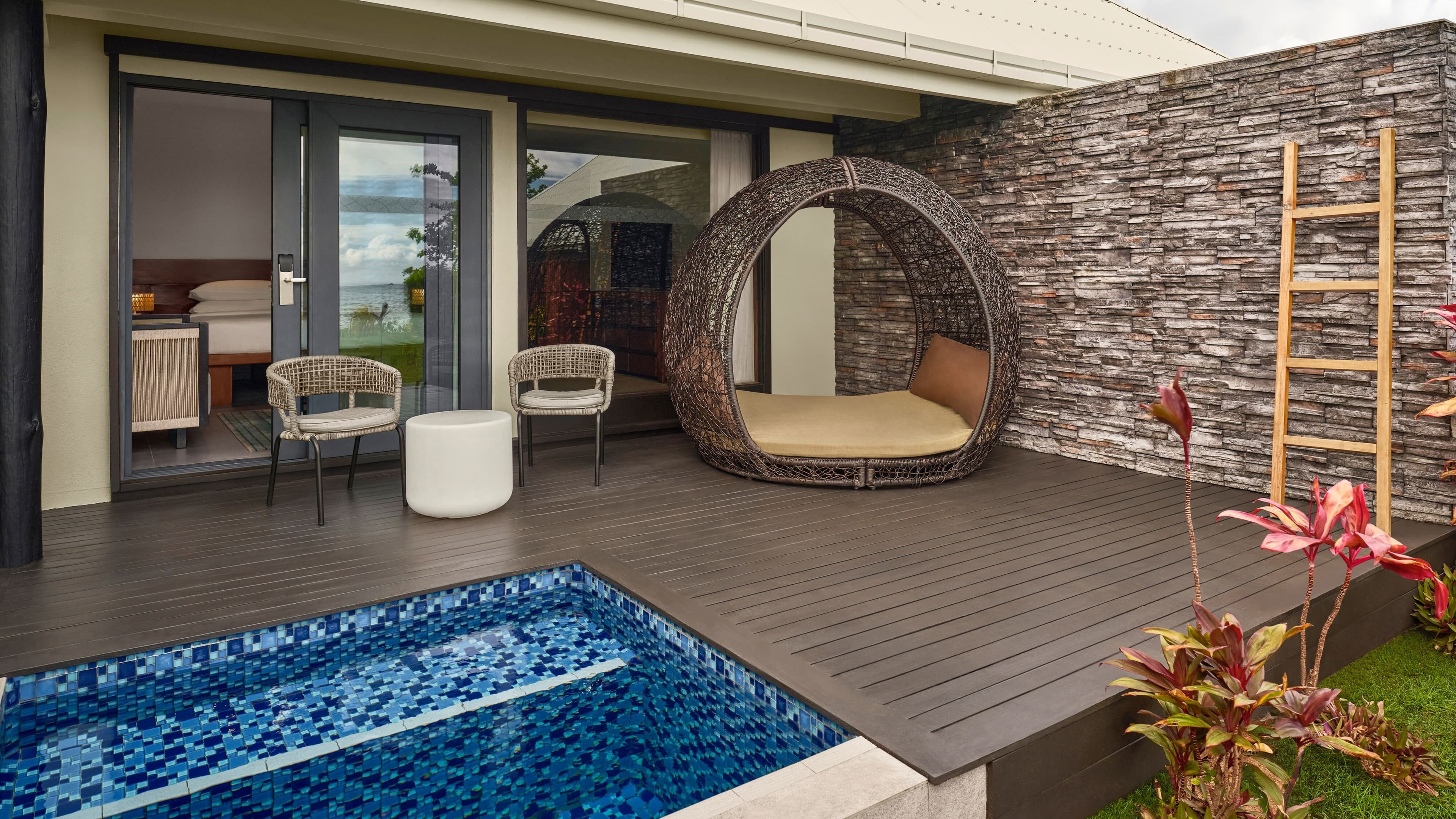 Plunge Pool - Image 5