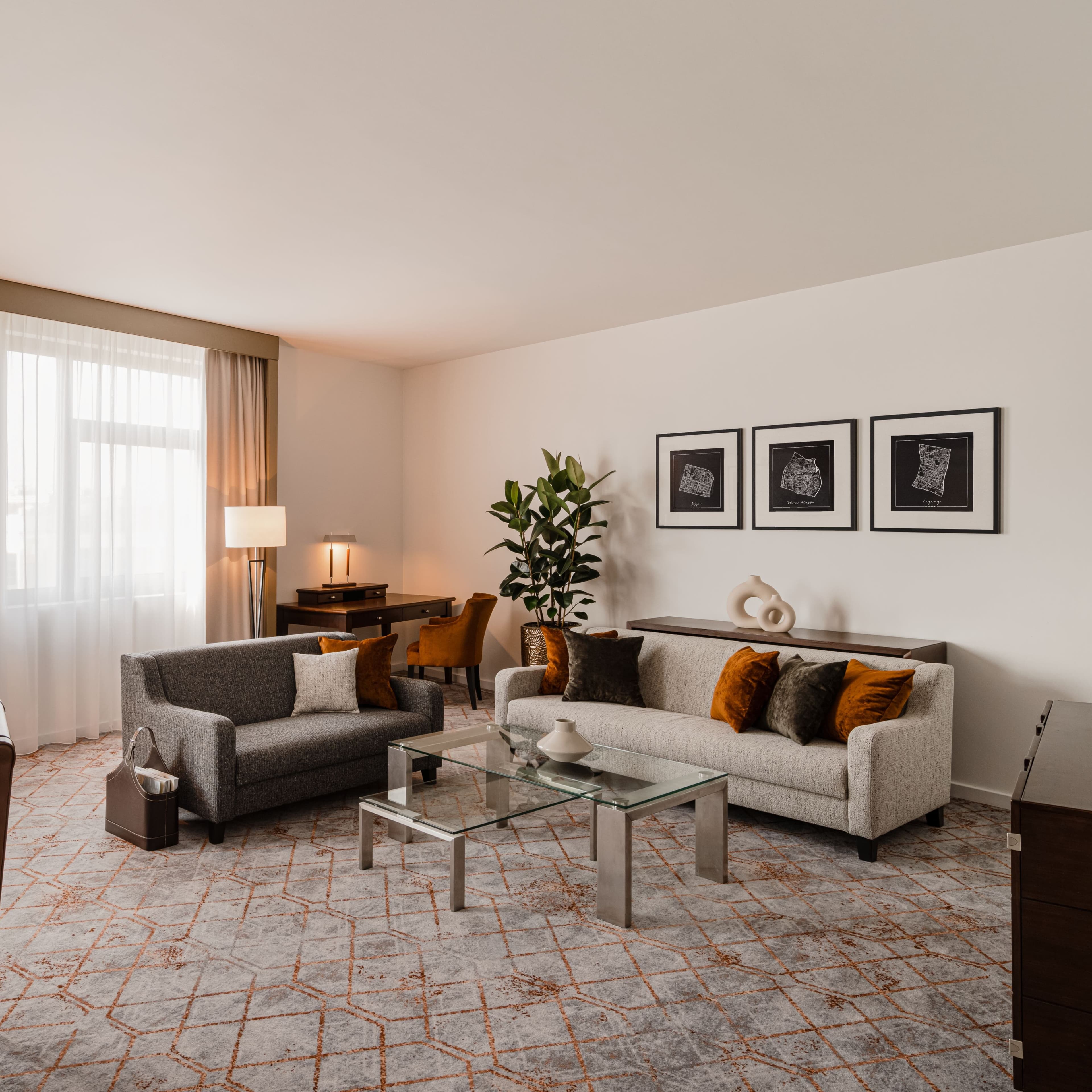 Sheraton Poznan Hotel - Image 1