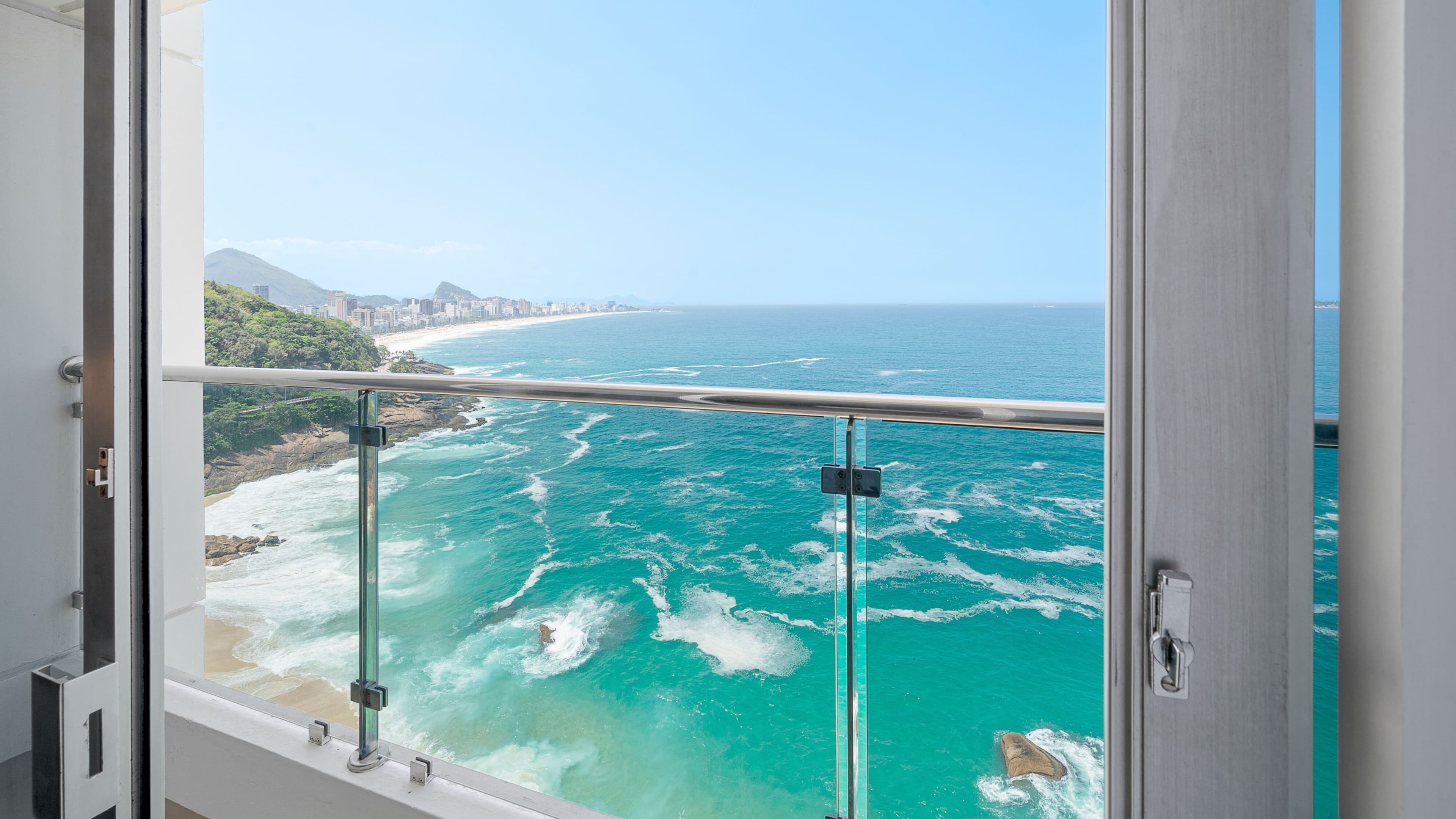 Sheraton Grand Rio Hotel & Resort — 90