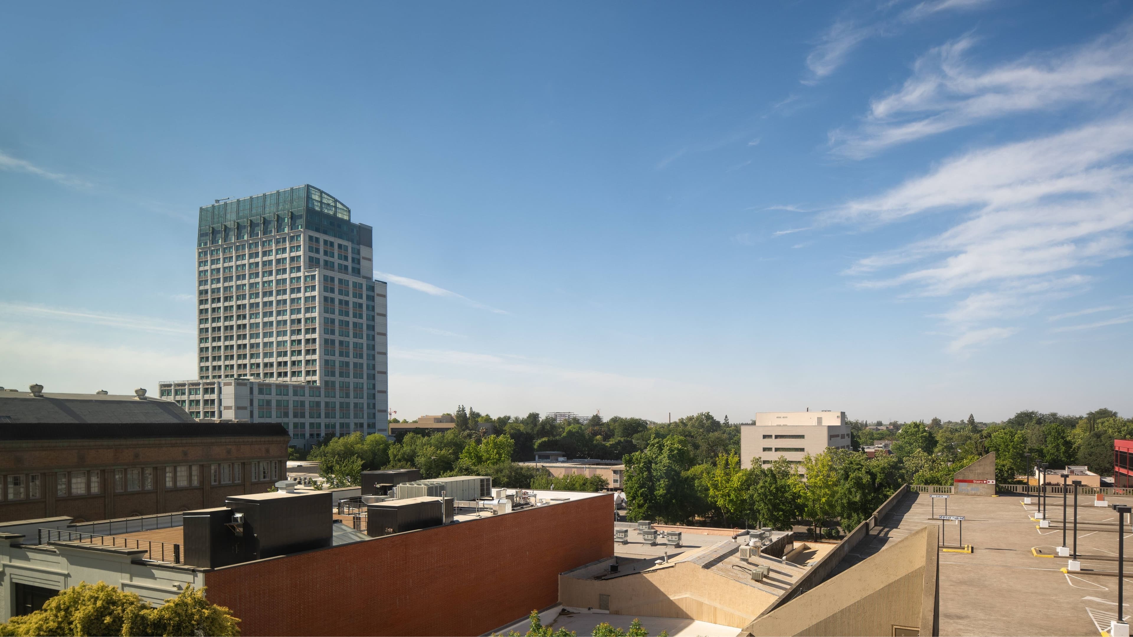 Sheraton Grand Sacramento Hotel — 40