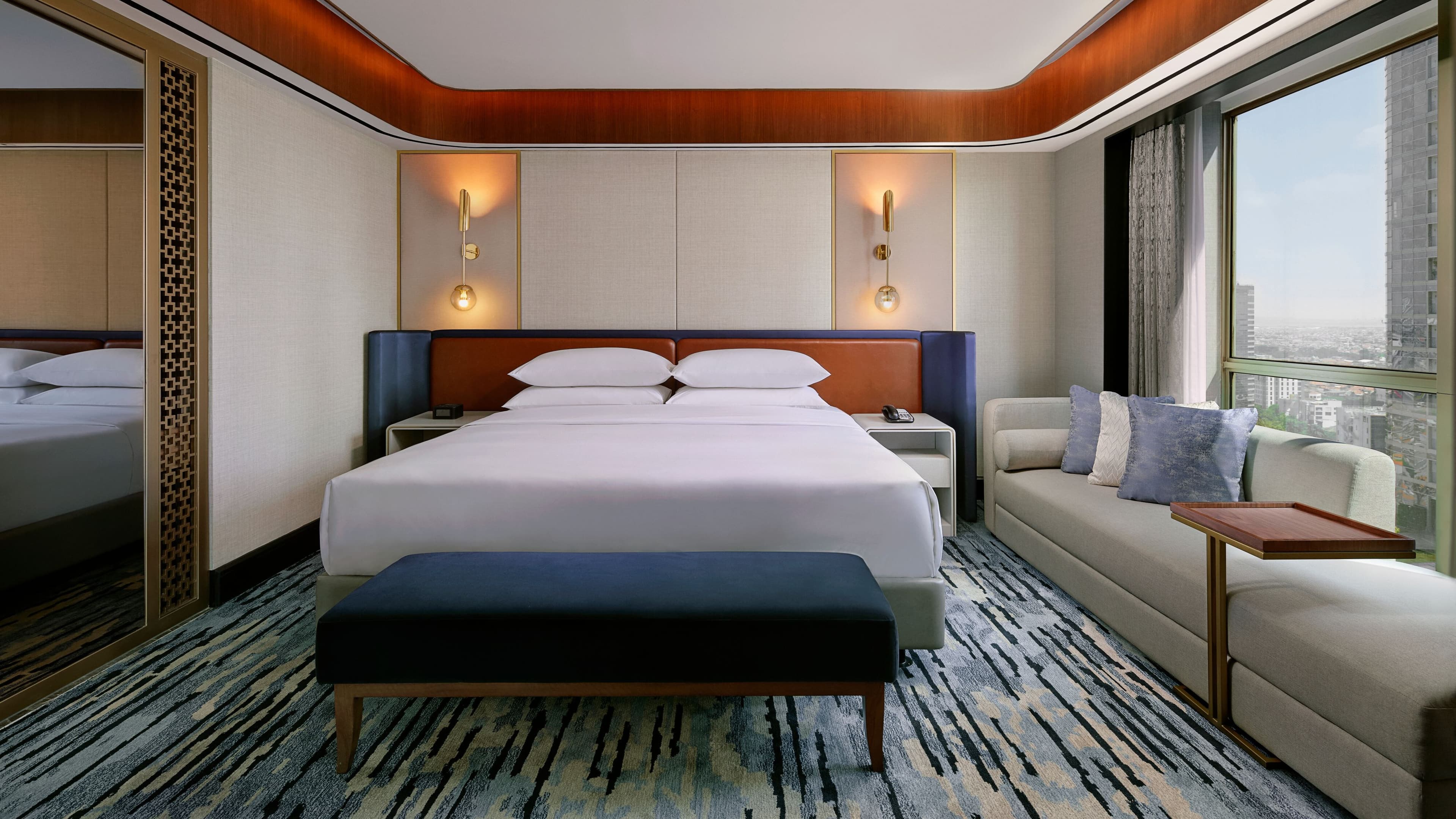 Sheraton Surabaya Hotel & Towers — 32