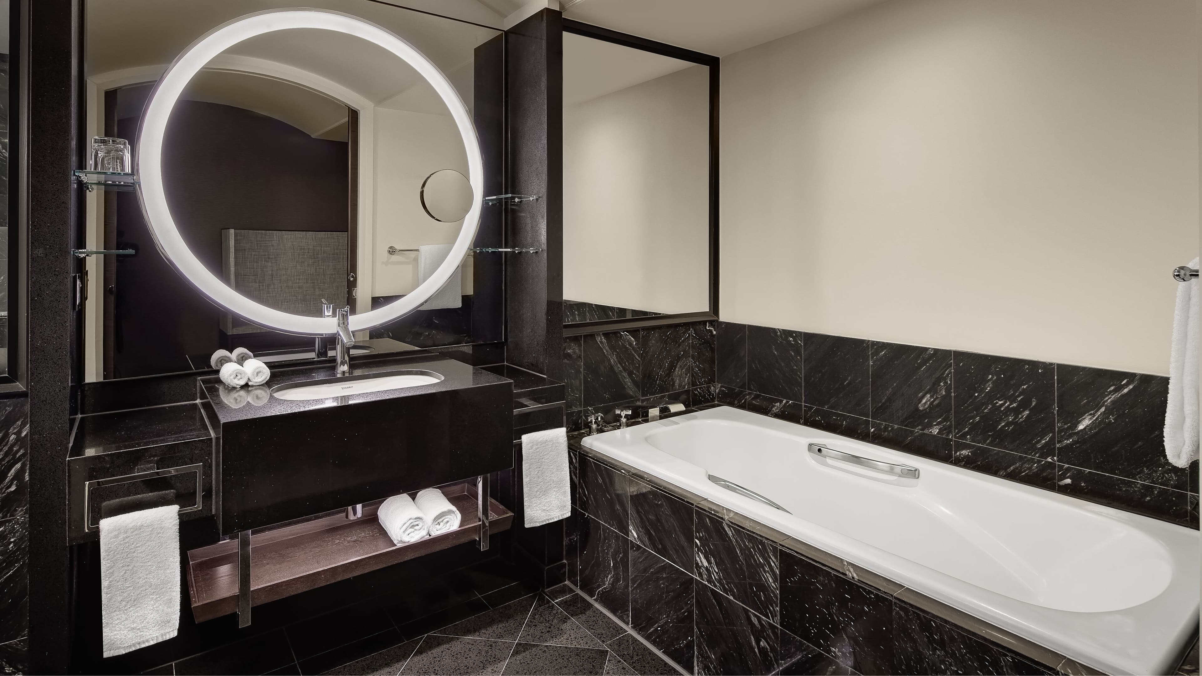 Sheraton Grand Sydney Hyde Park — 72