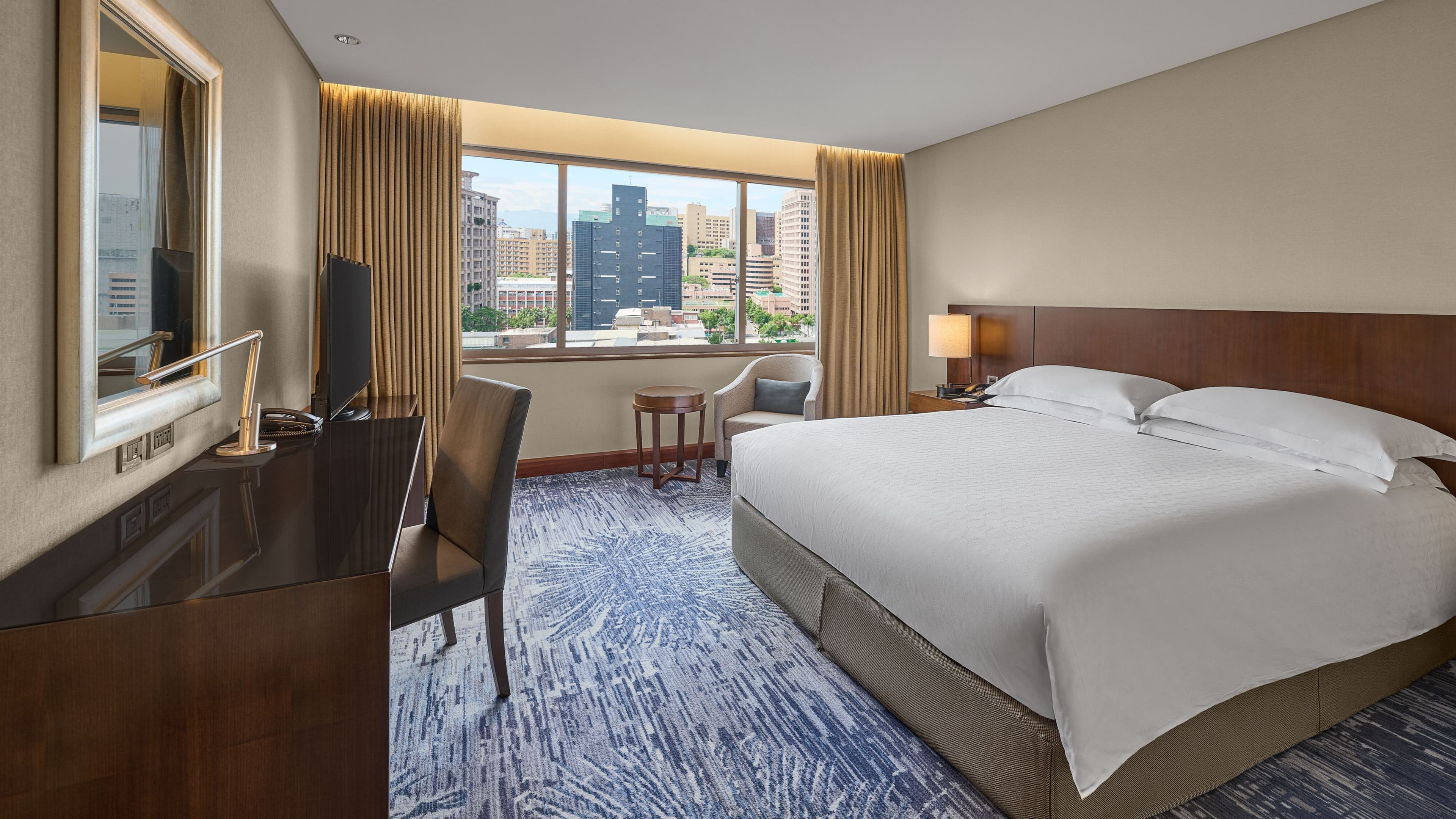 Sheraton Grand Taipei Hotel - Image 2