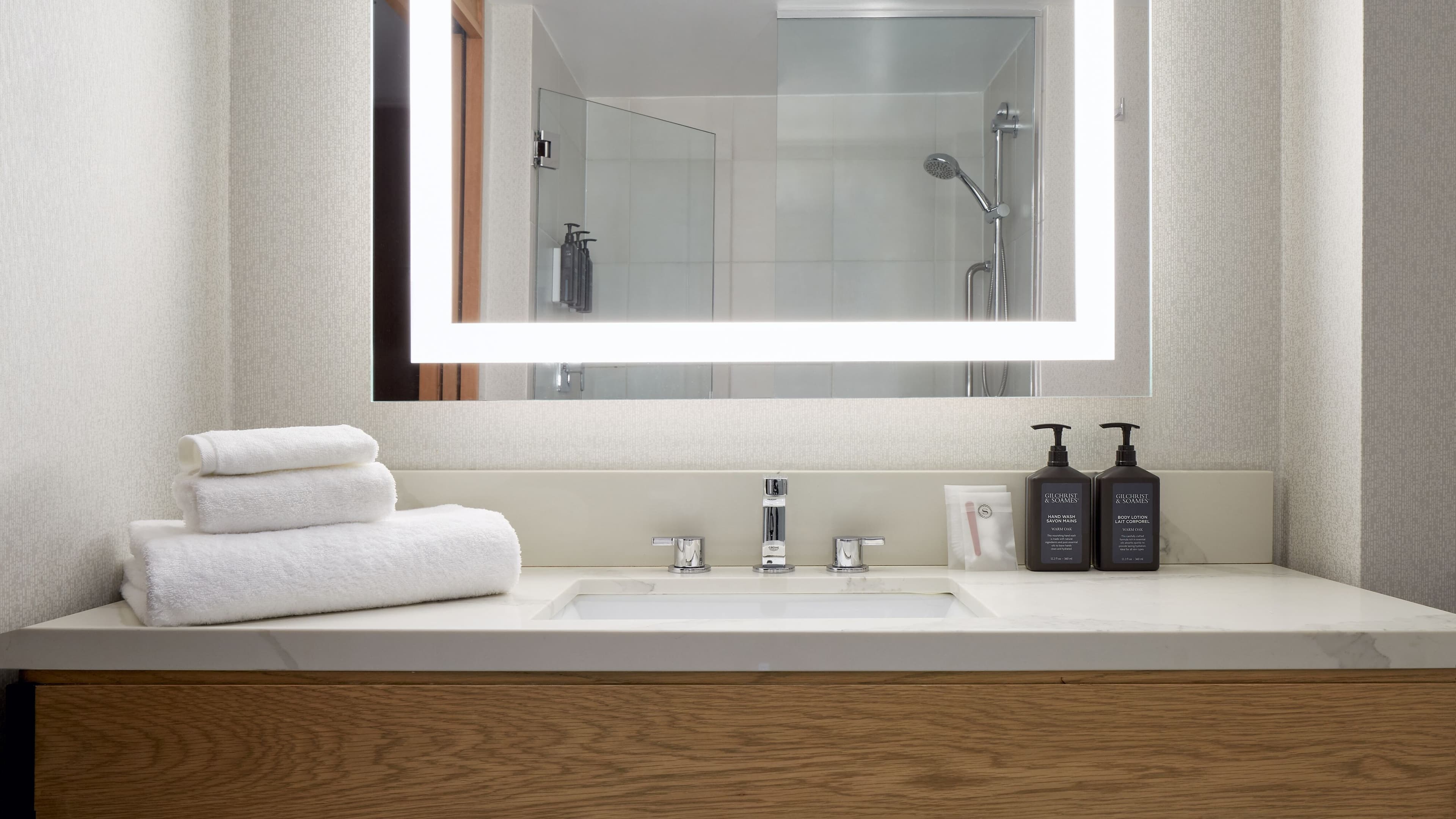 Sheraton Montreal Airport Hotel - Image 4