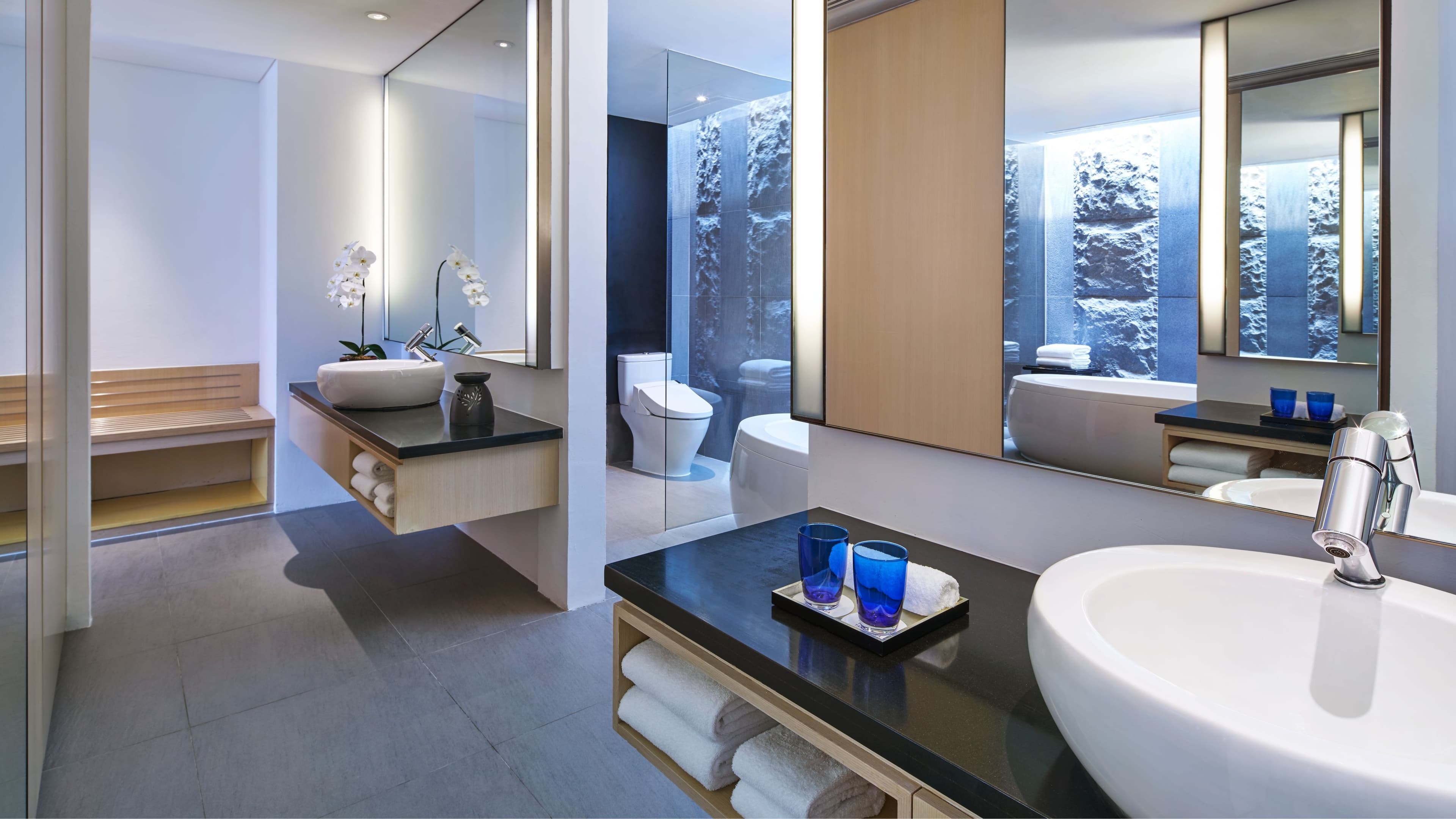 Singapore Marriott Tang Plaza Hotel — 43