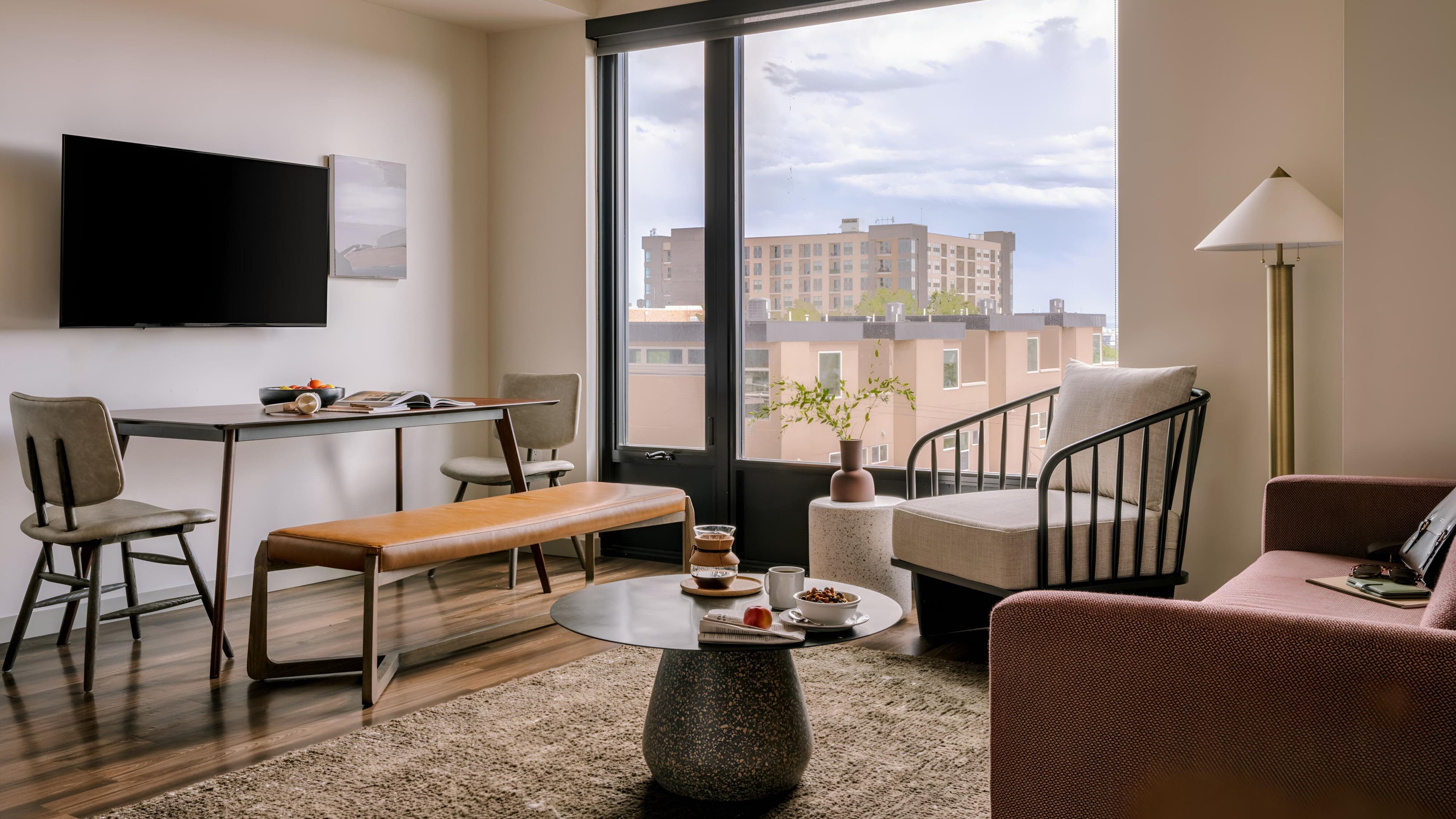 1 Bedroom Apartment - Image 1